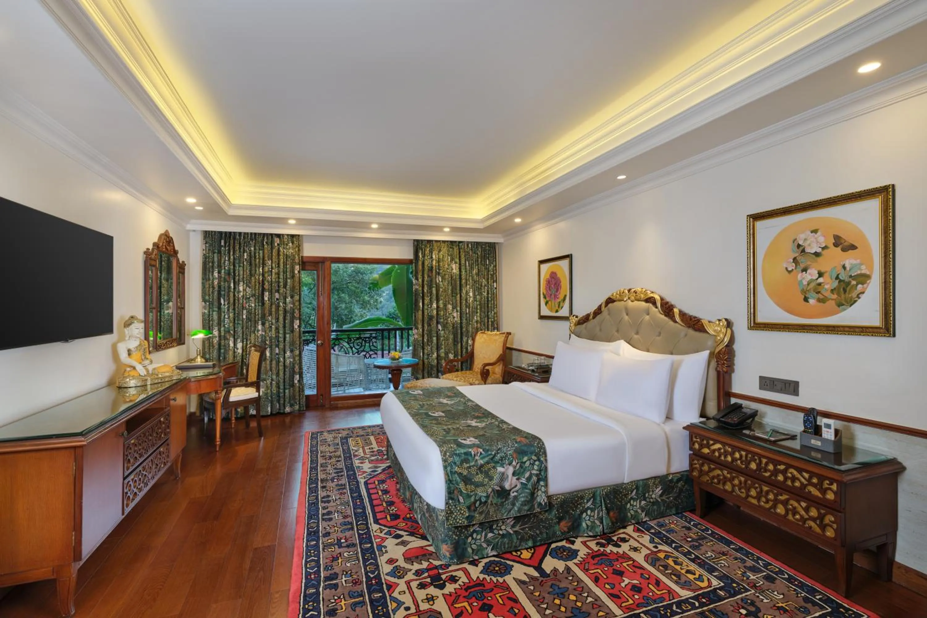 Bed in Mayfair Spa Resort & Casino