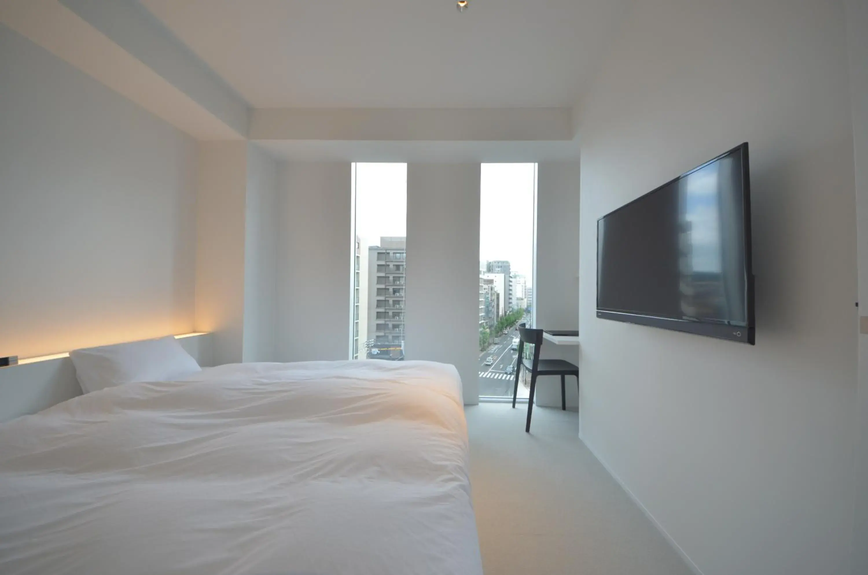 TV and multimedia, Bed in Carta Hotel Kyoto Gion TV and multimedia, Bed in Carta Hotel Kyoto Gion