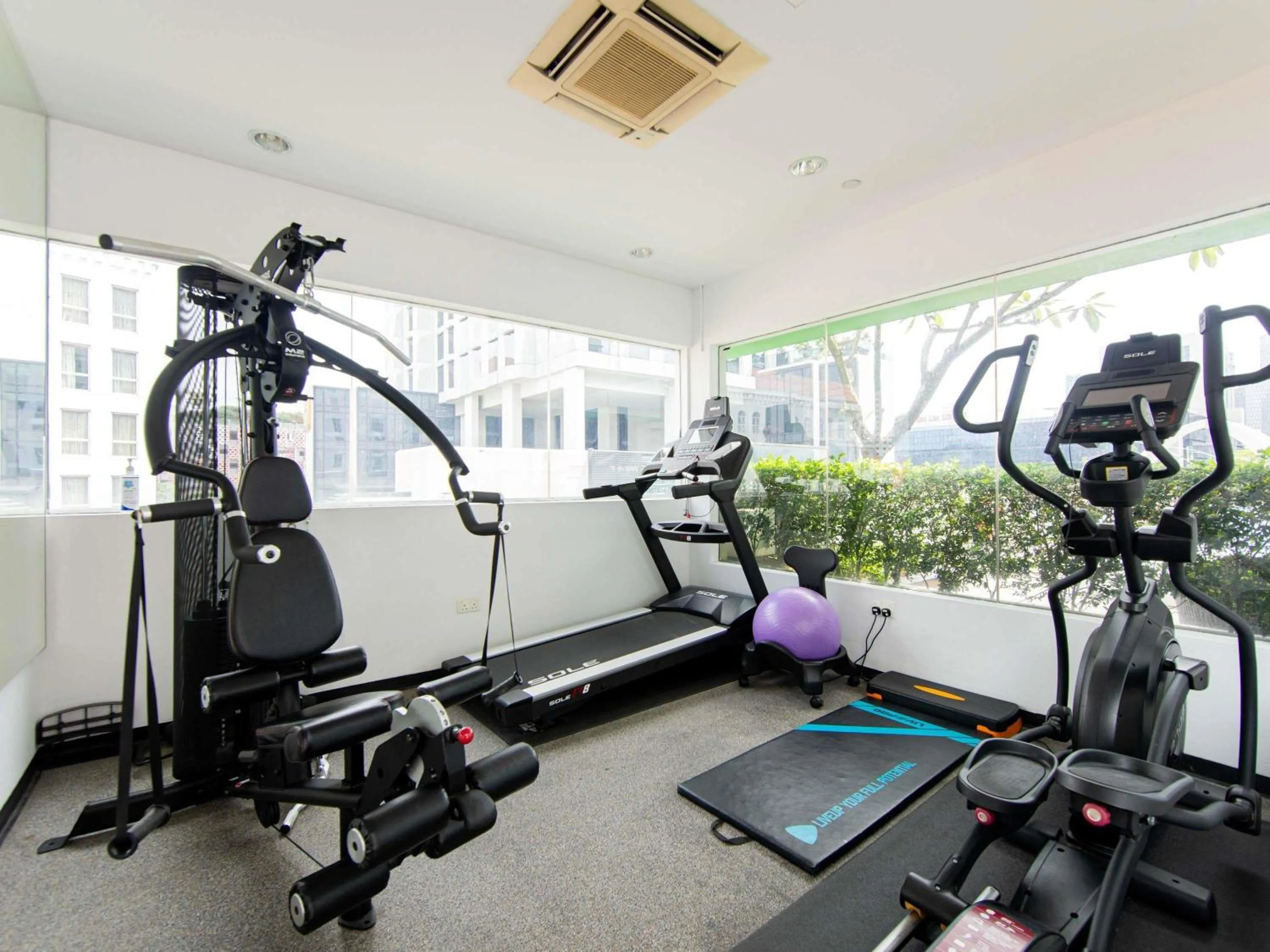 Fitness centre/facilities in ibis Styles Singapore Albert
