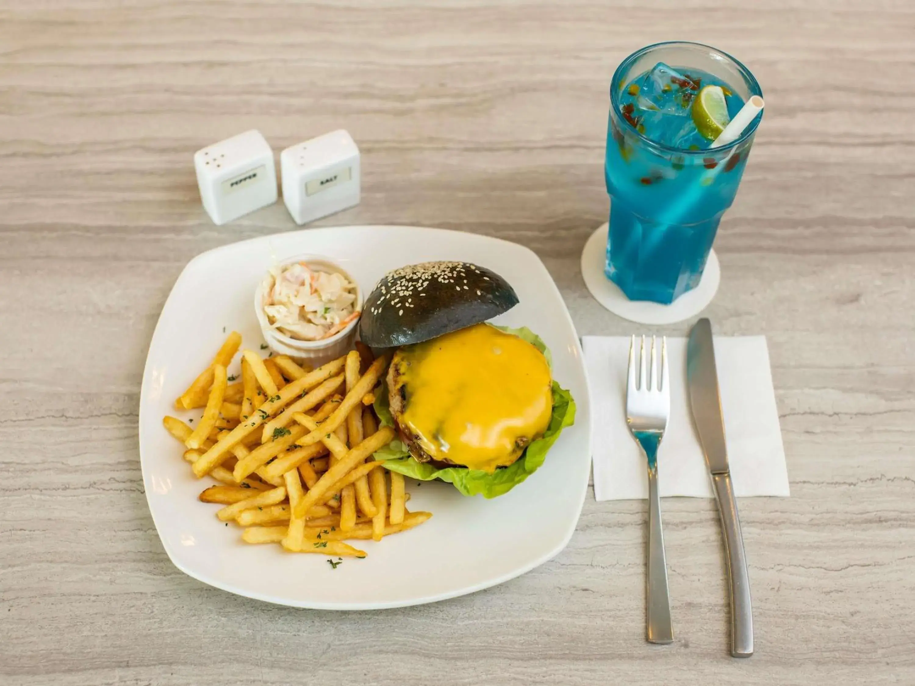 Restaurant/places to eat in ibis Styles Singapore Albert Restaurant/places to eat in ibis Styles Singapore Albert