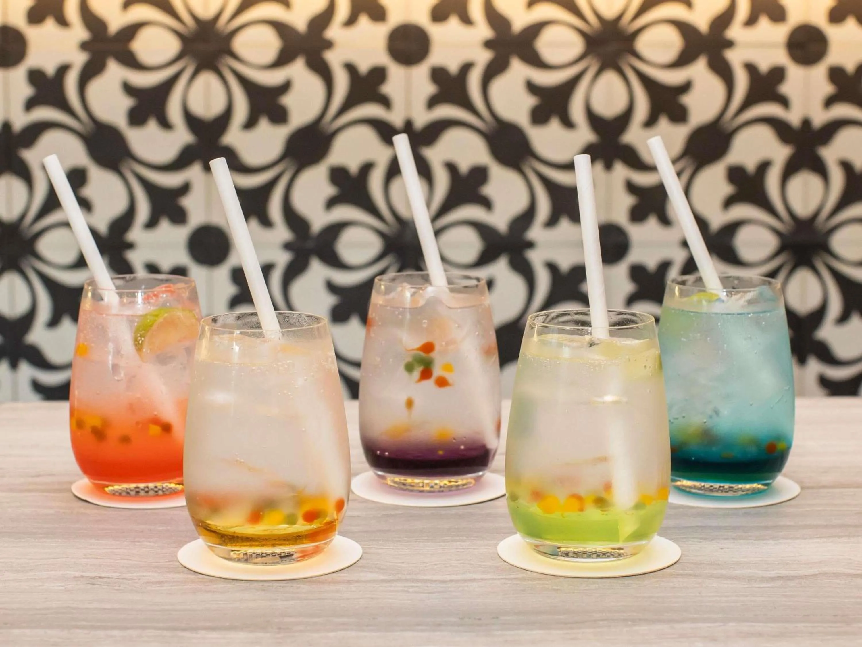 Lounge or bar in ibis Styles Singapore Albert