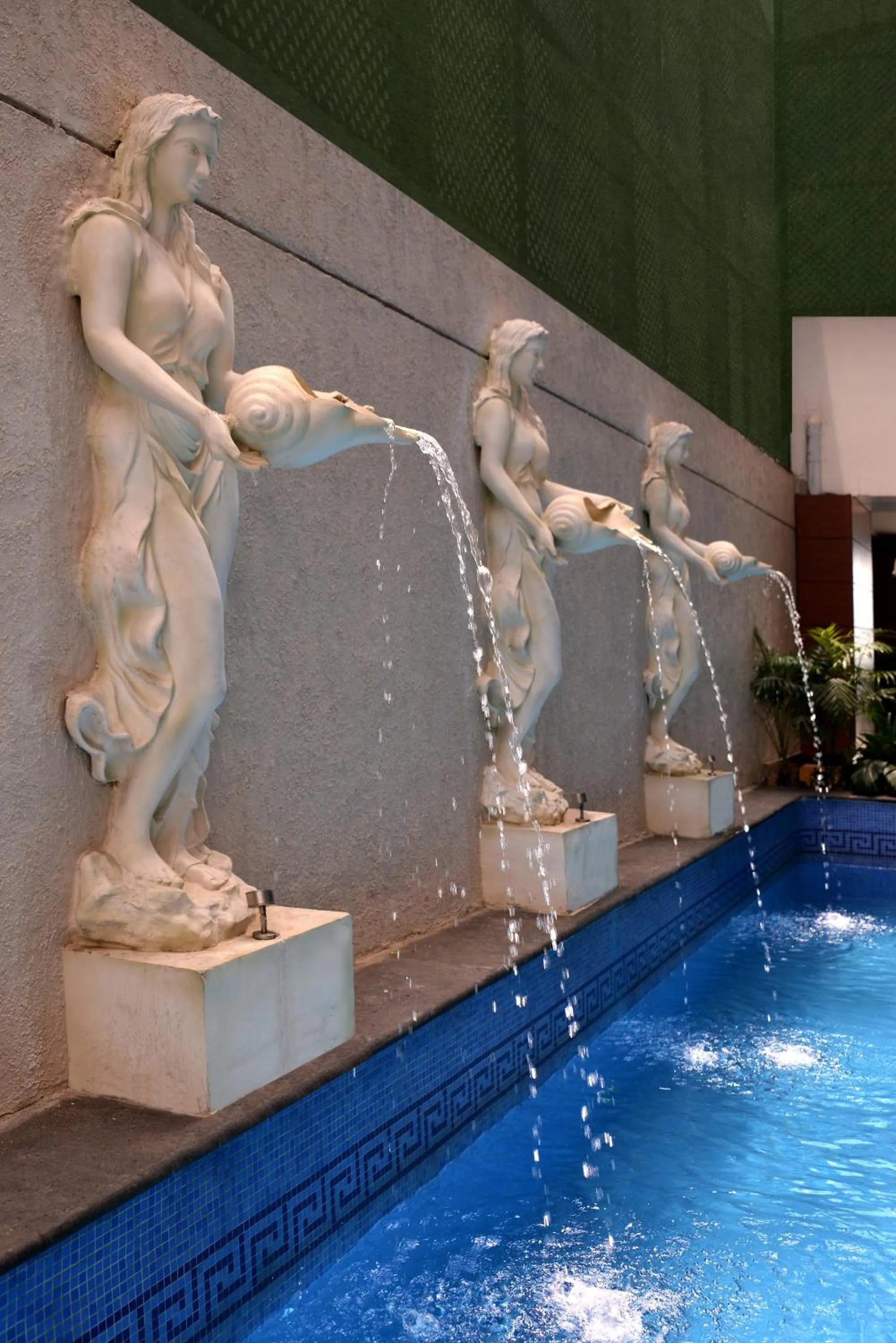 Swimming pool in Fortune Park JP Celestial, Bengaluru - Member ITC Hotels' Group