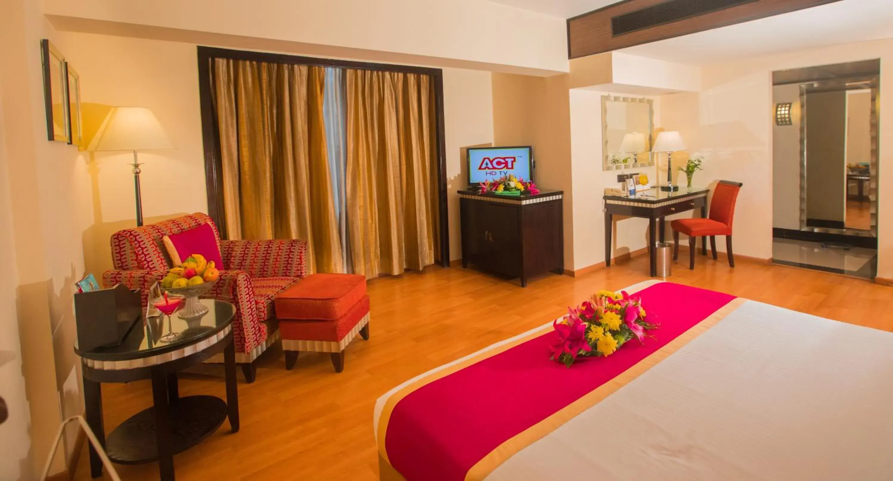 TV and multimedia, Bed in Fortune Park JP Celestial, Bengaluru - Member ITC Hotels' Group TV and multimedia, Bed in Fortune Park JP Celestial, Bengaluru - Member ITC Hotels' Group