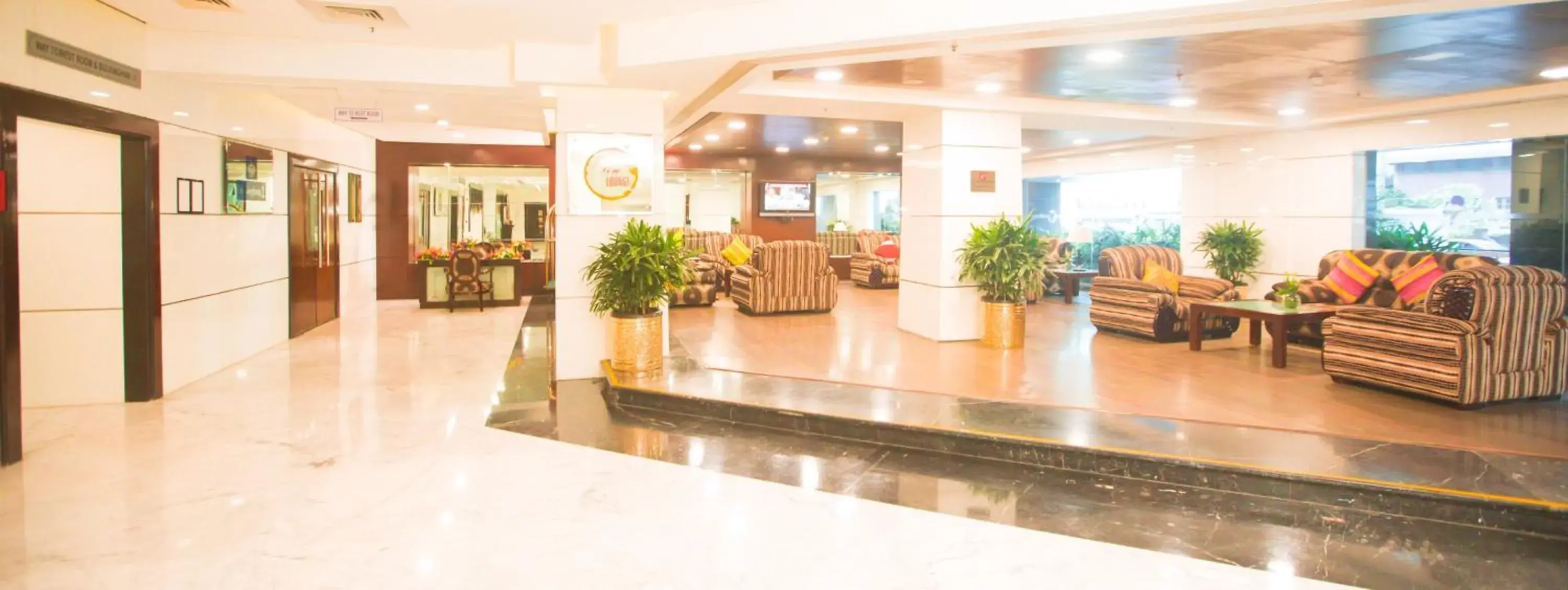 Lobby or reception in Fortune Park JP Celestial, Bengaluru - Member ITC Hotels' Group Lobby or reception in Fortune Park JP Celestial, Bengaluru - Member ITC Hotels' Group