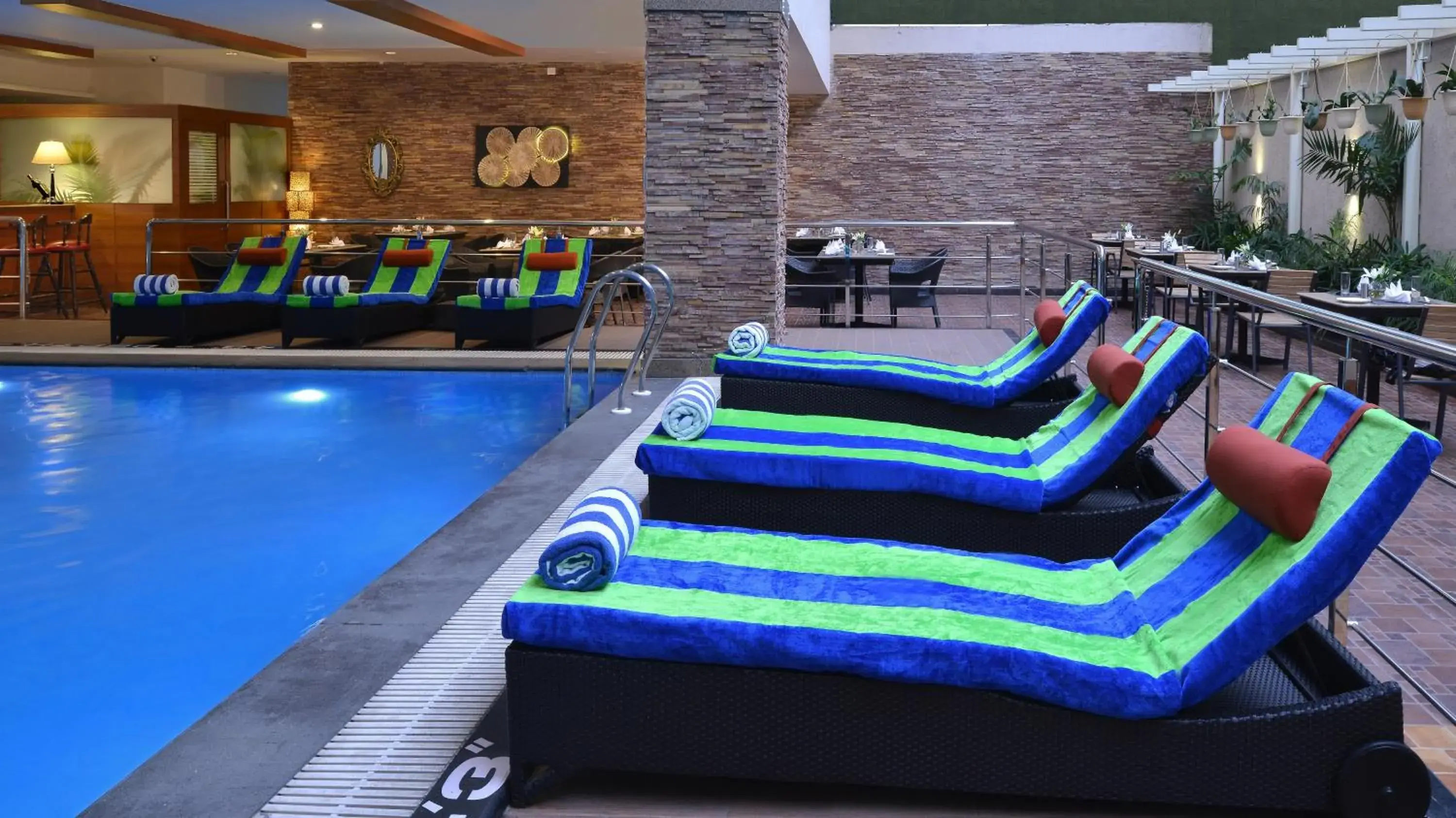 Swimming pool in Fortune Park JP Celestial, Bengaluru - Member ITC Hotels' Group Swimming pool in Fortune Park JP Celestial, Bengaluru - Member ITC Hotels' Group