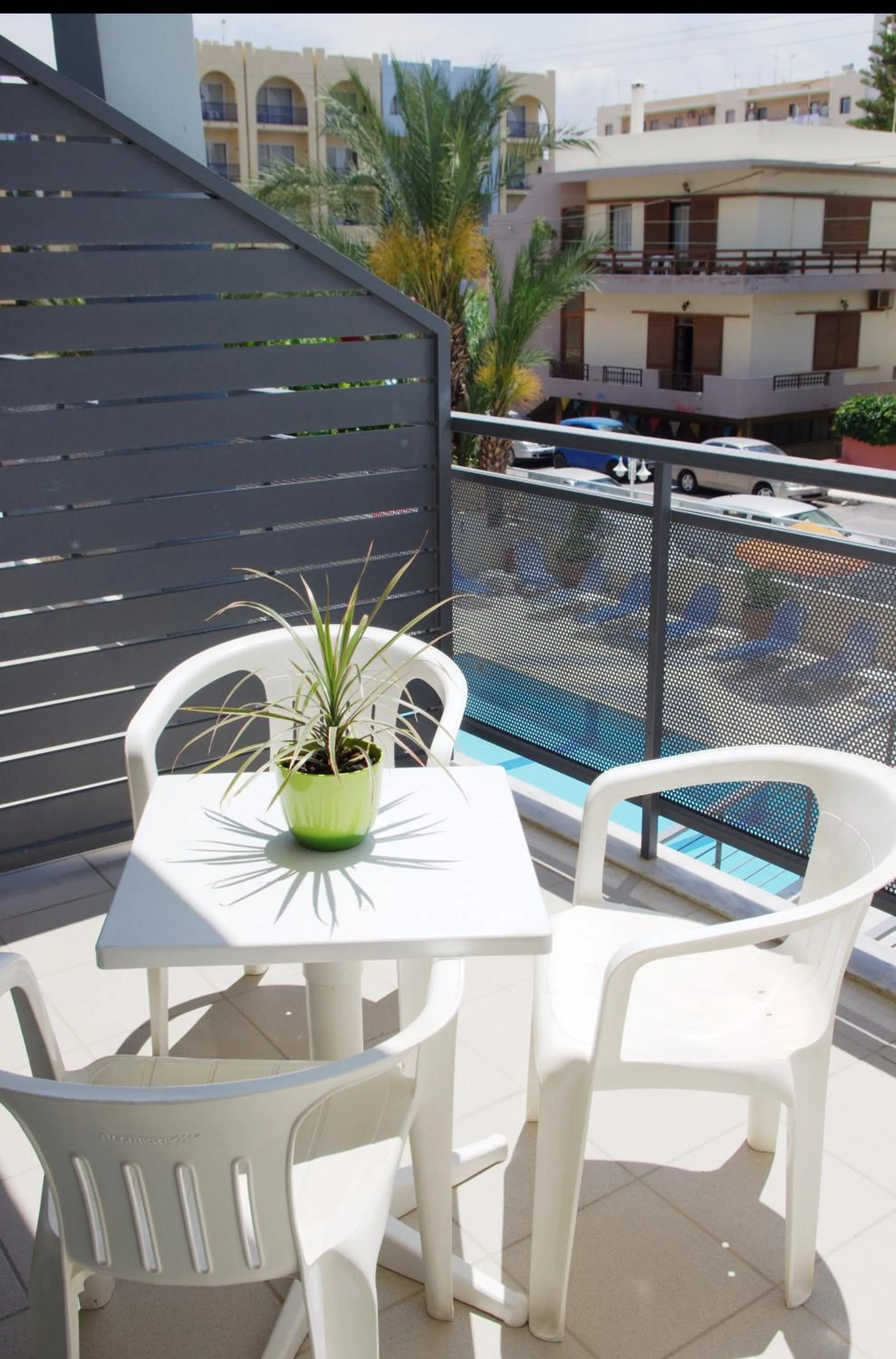 Balcony/Terrace in Kleoniki Mare