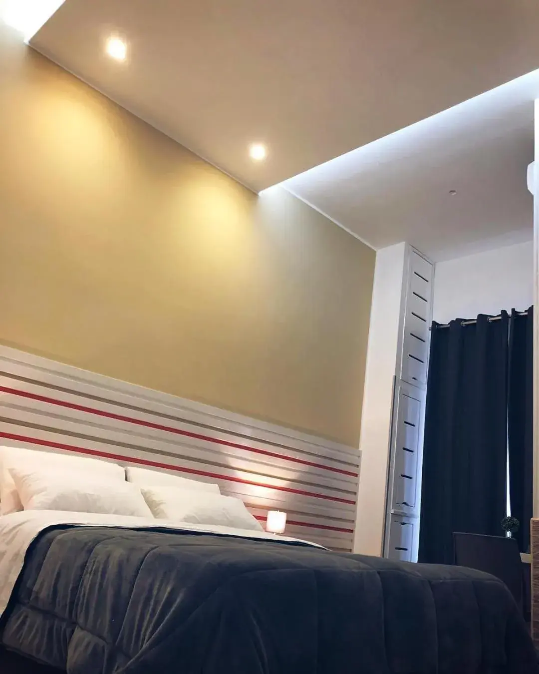 Double Room with Private Bathroom in La Stella Di Napoli B&B Double Room with Private Bathroom in La Stella Di Napoli B&B