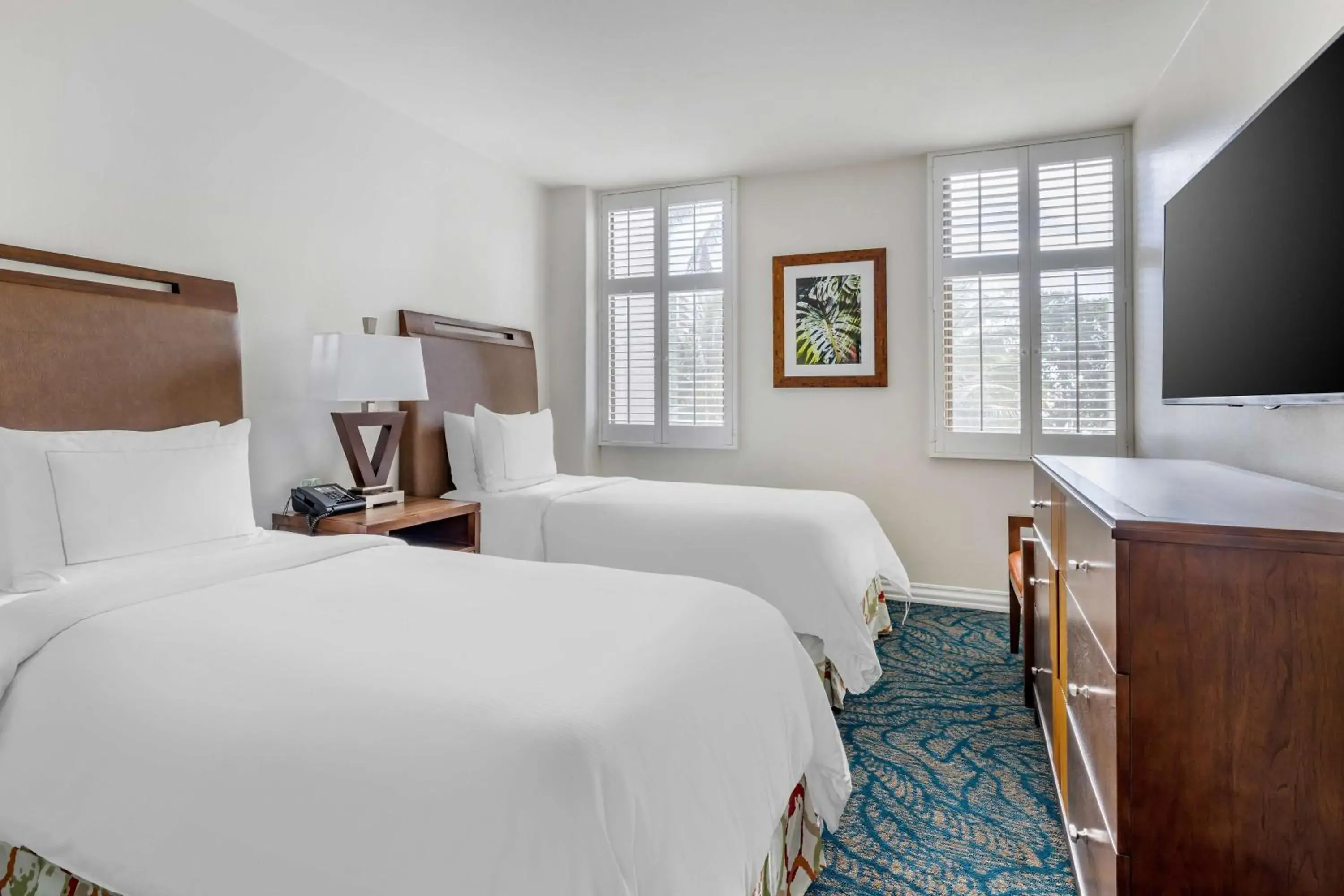 Two-Bedroom Suite with View - Lagoon Tower in Hilton Grand Vacations Club at Hilton Hawaiian Village Two-Bedroom Suite with View - Lagoon Tower in Hilton Grand Vacations Club at Hilton Hawaiian Village