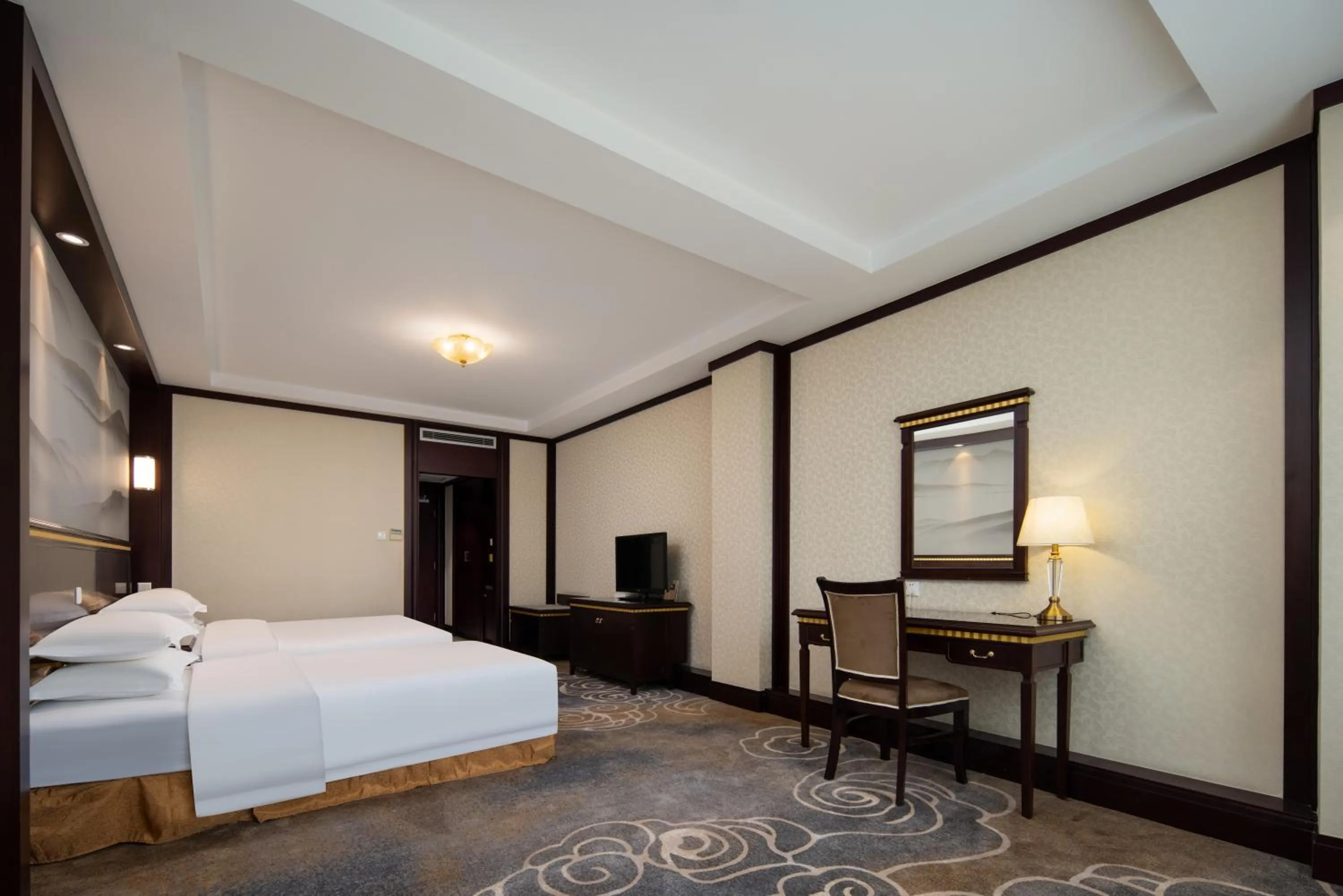 Bed in Gem Flower Hotel - North Bund