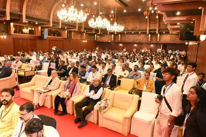 People in Fortune Valley View, Manipal - Member ITC Hotels' Group People in Fortune Valley View, Manipal - Member ITC Hotels' Group