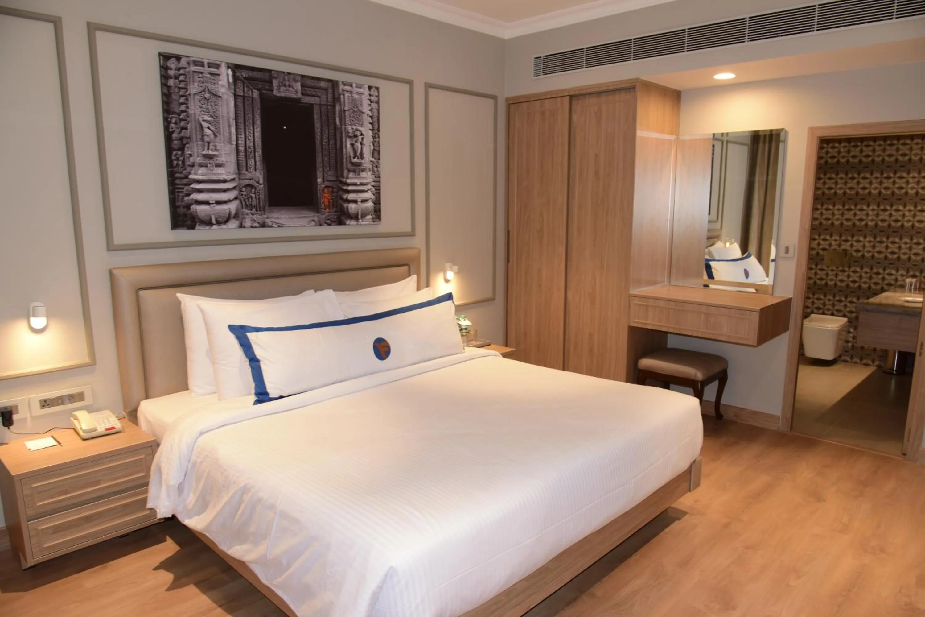 Bedroom, Bed in Fortune Valley View, Manipal - Member ITC Hotels' Group