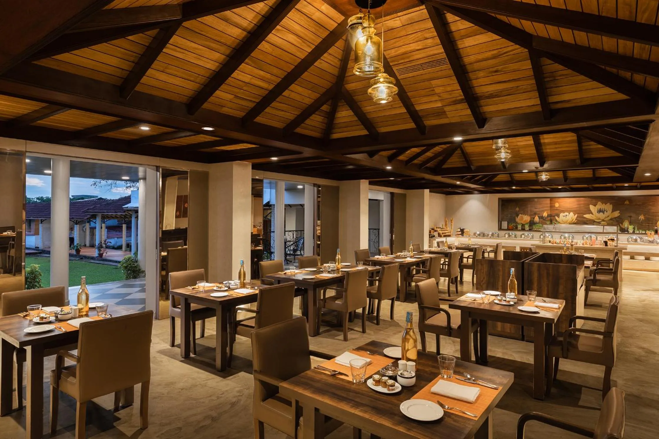 Restaurant/places to eat in Fortune Valley View, Manipal - Member ITC Hotels&#x27; Group