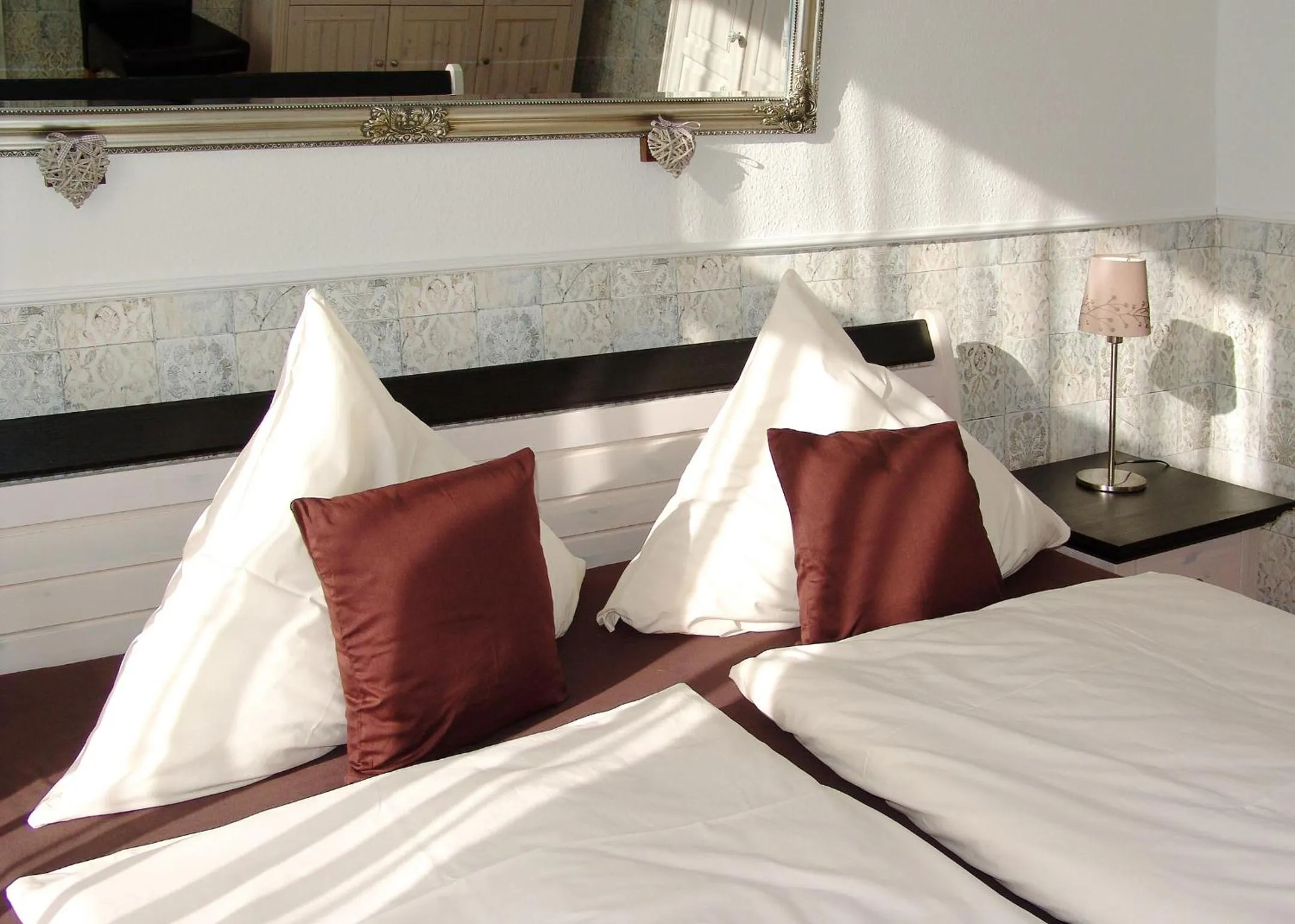 Photo of the whole room, Bed in Hotel Garni Landhaus Uttum