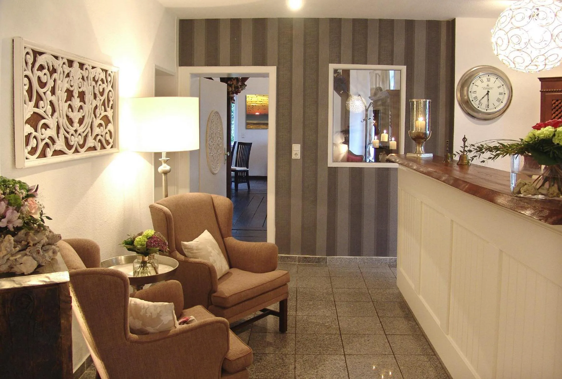 Lobby or reception in Hotel Garni Landhaus Uttum