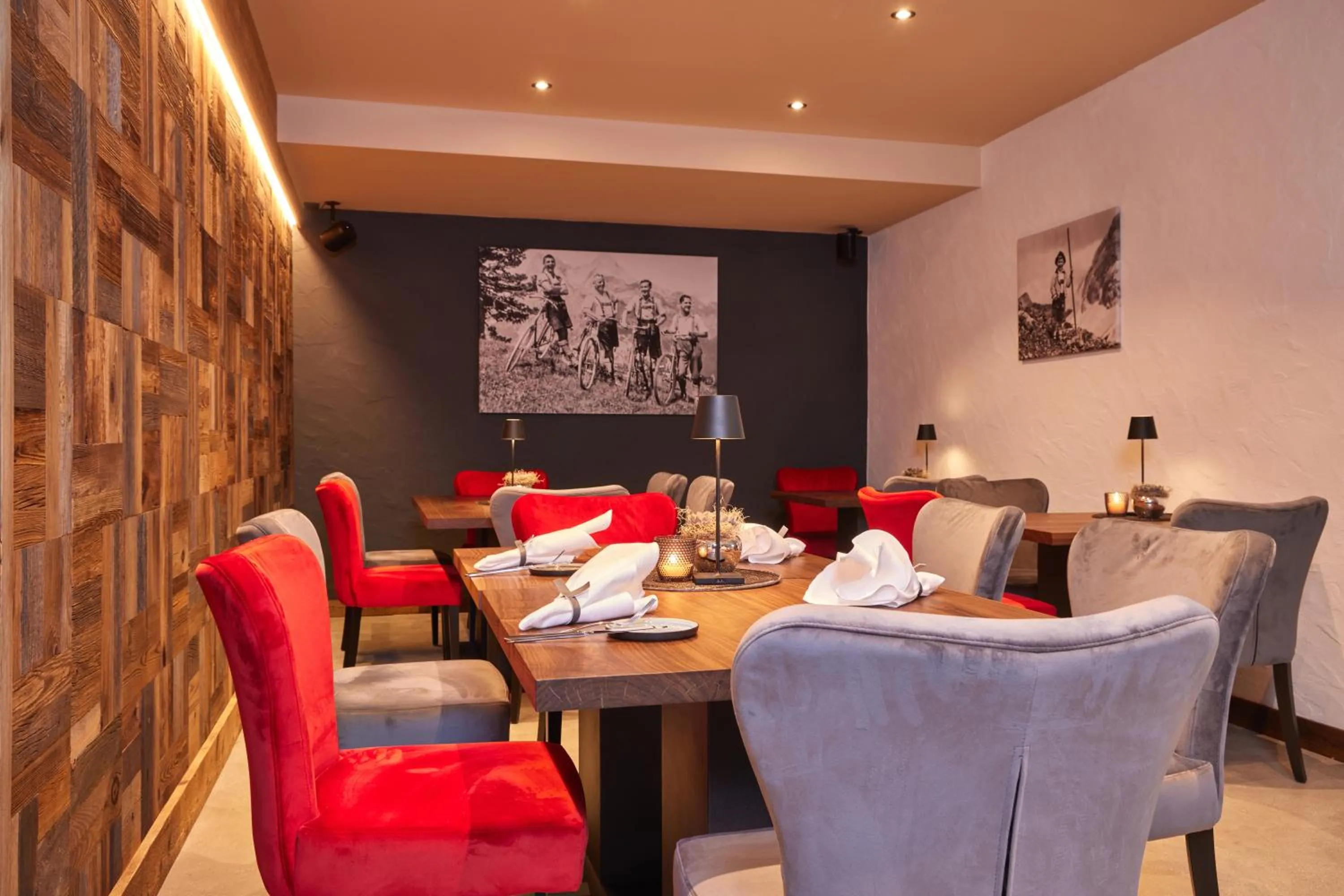 Restaurant/places to eat in Gästehaus Brandnerhof