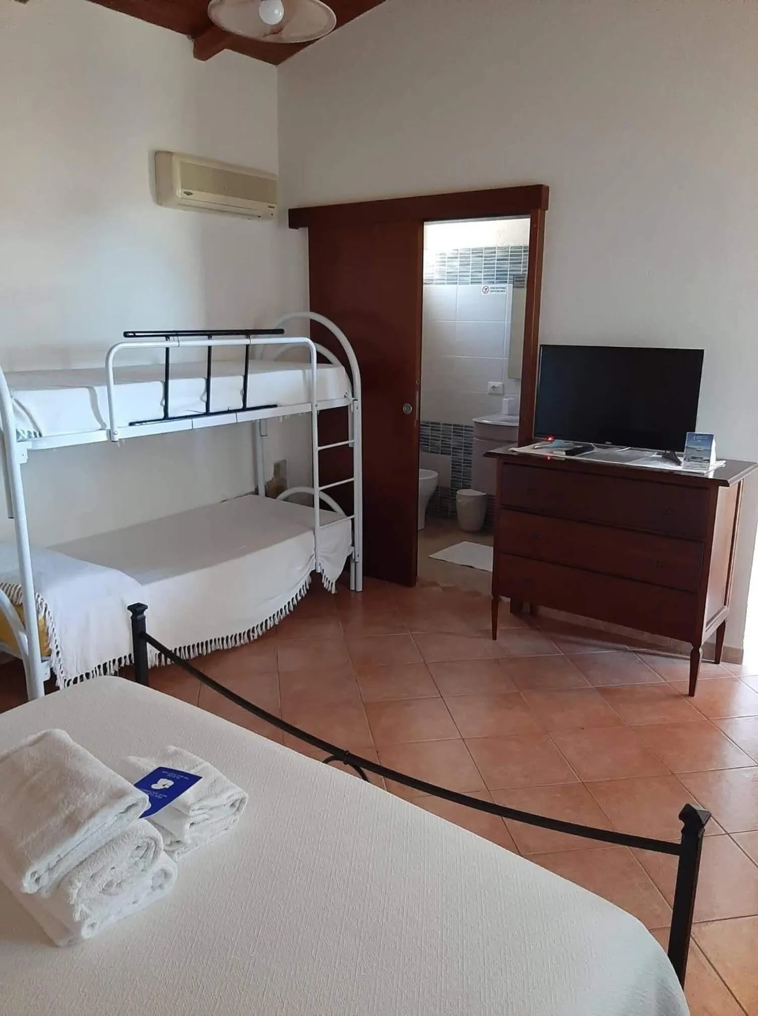 Bed in Hotel Belvedere