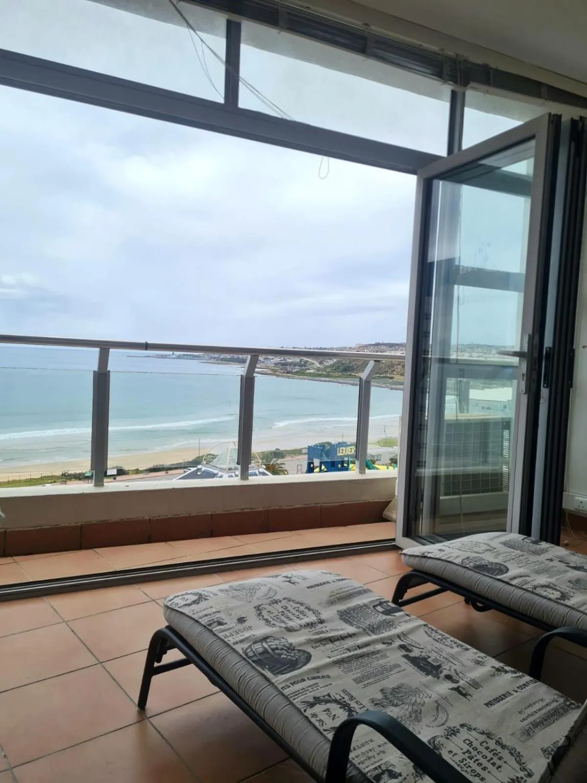 Point Village Accomodation - Vista Bonita 34