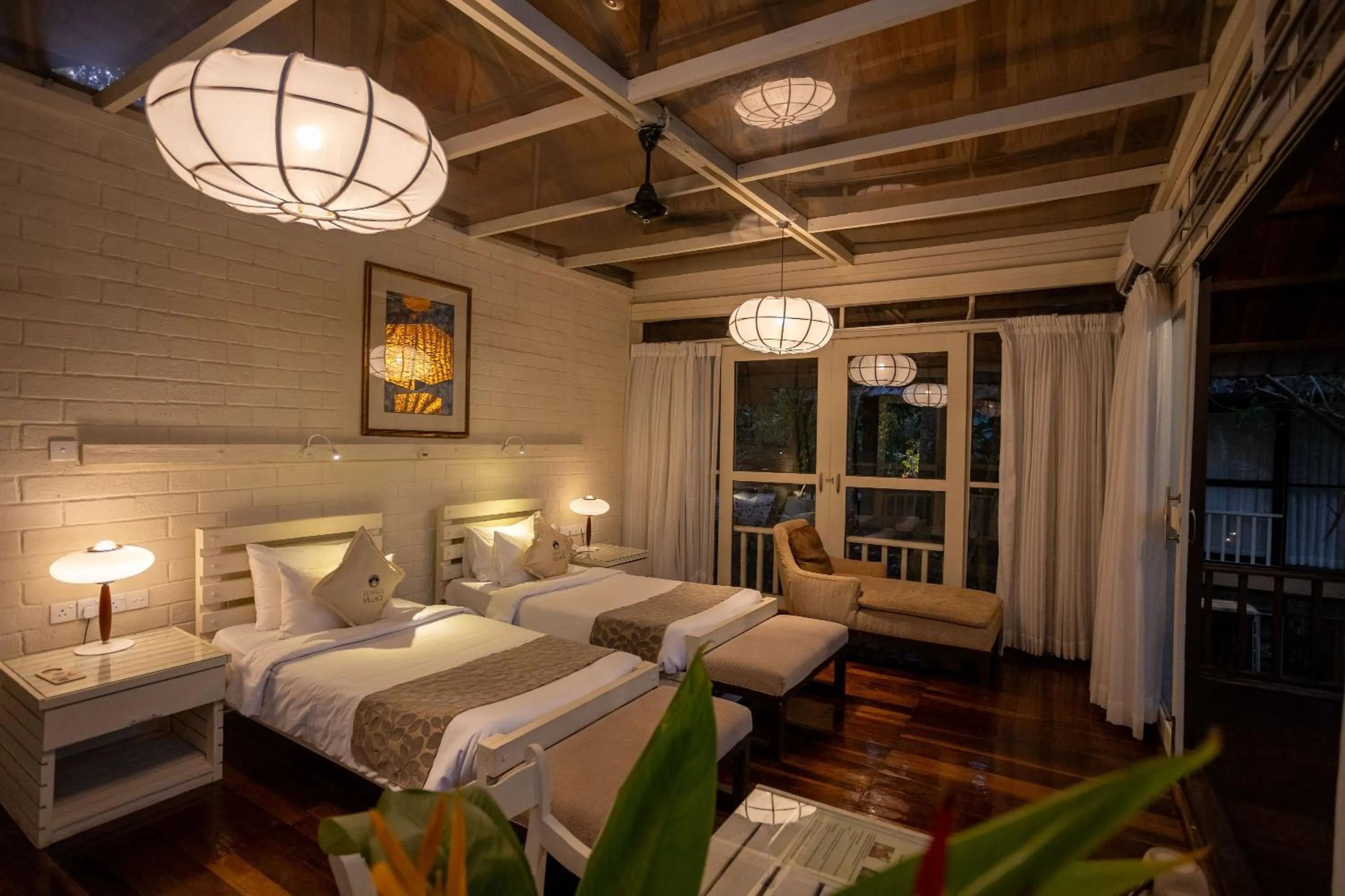 Bed in Jungle Village Unawatuna