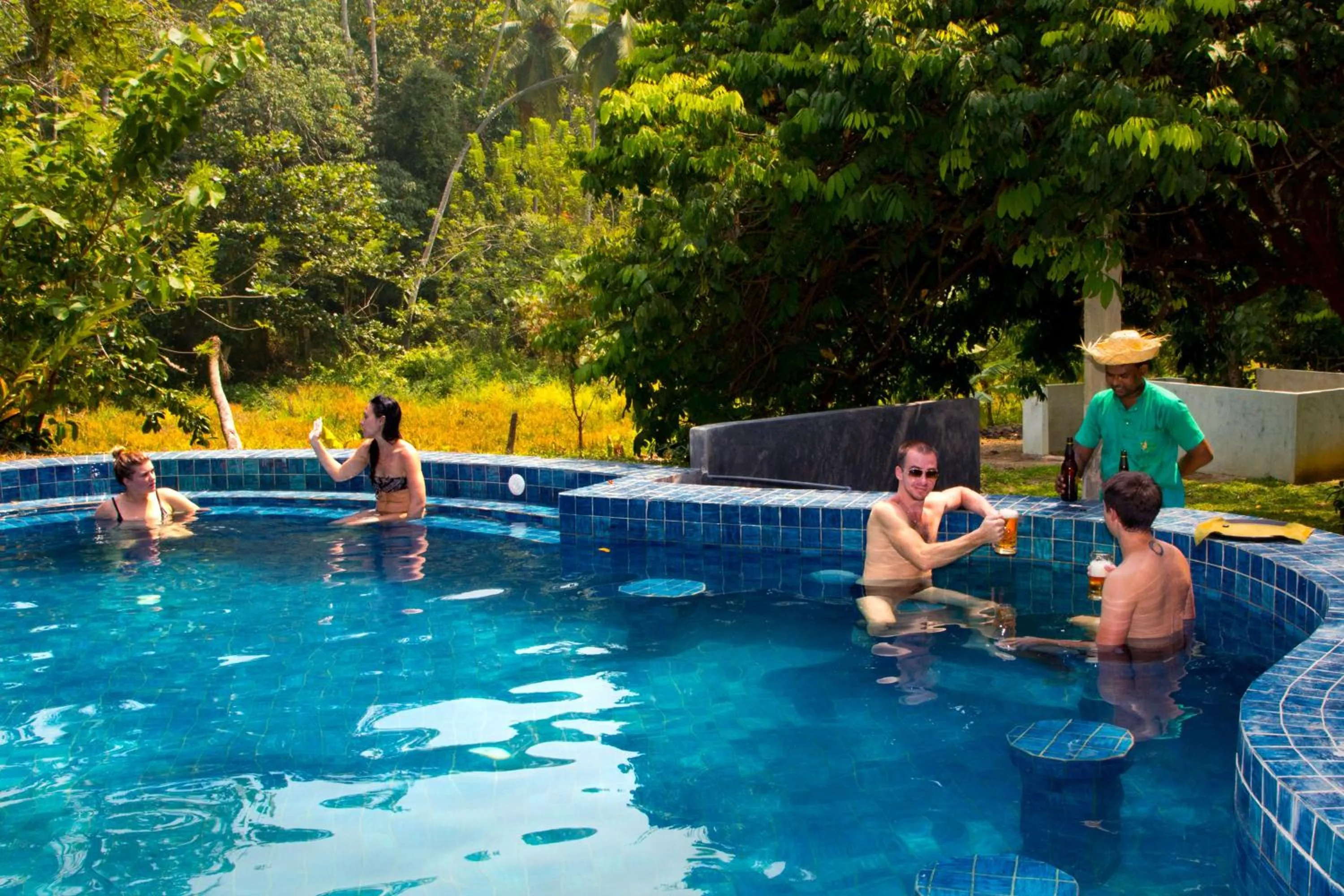 Swimming pool in Jungle Village Unawatuna