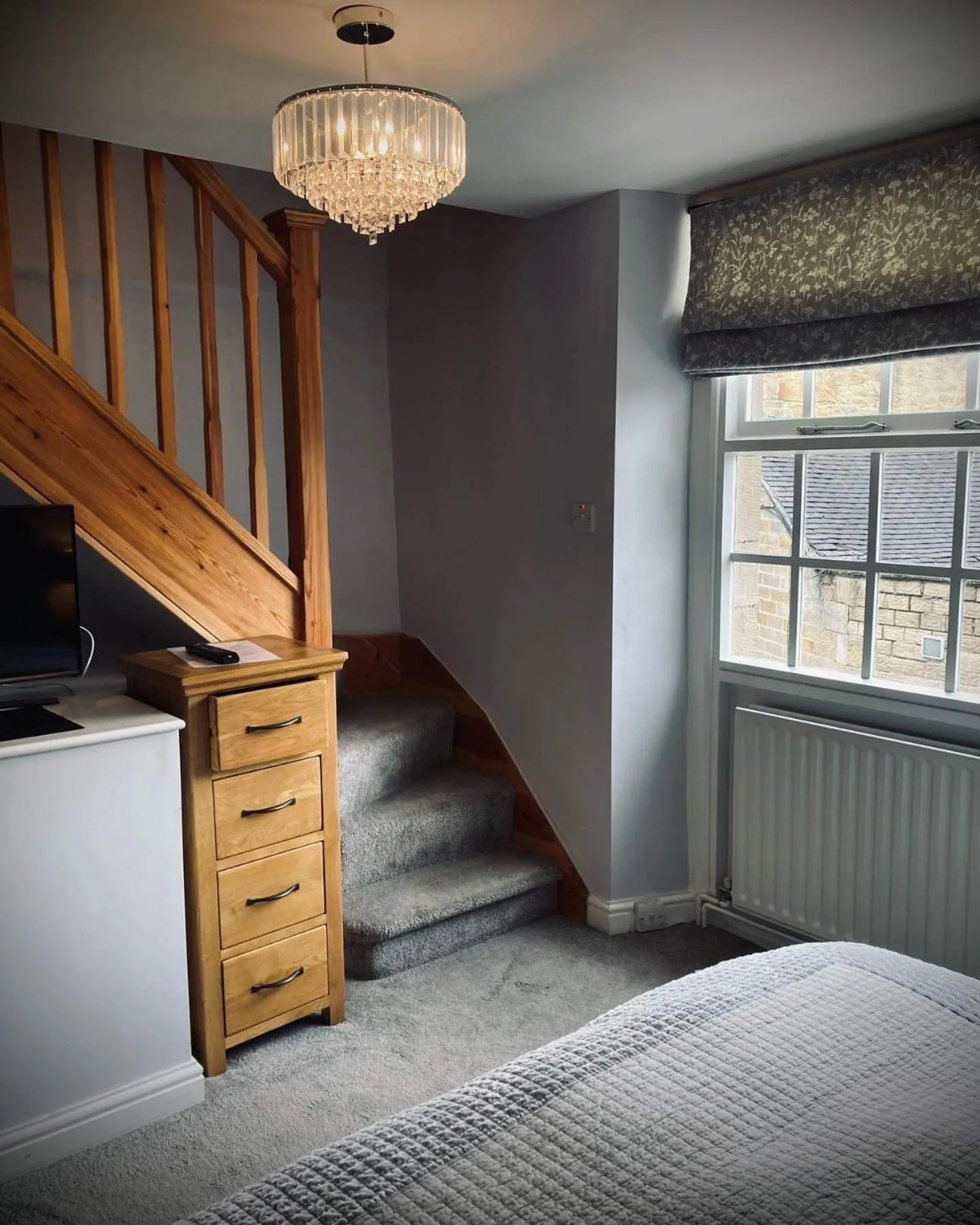 Bed in The Manifold Inn Hotel