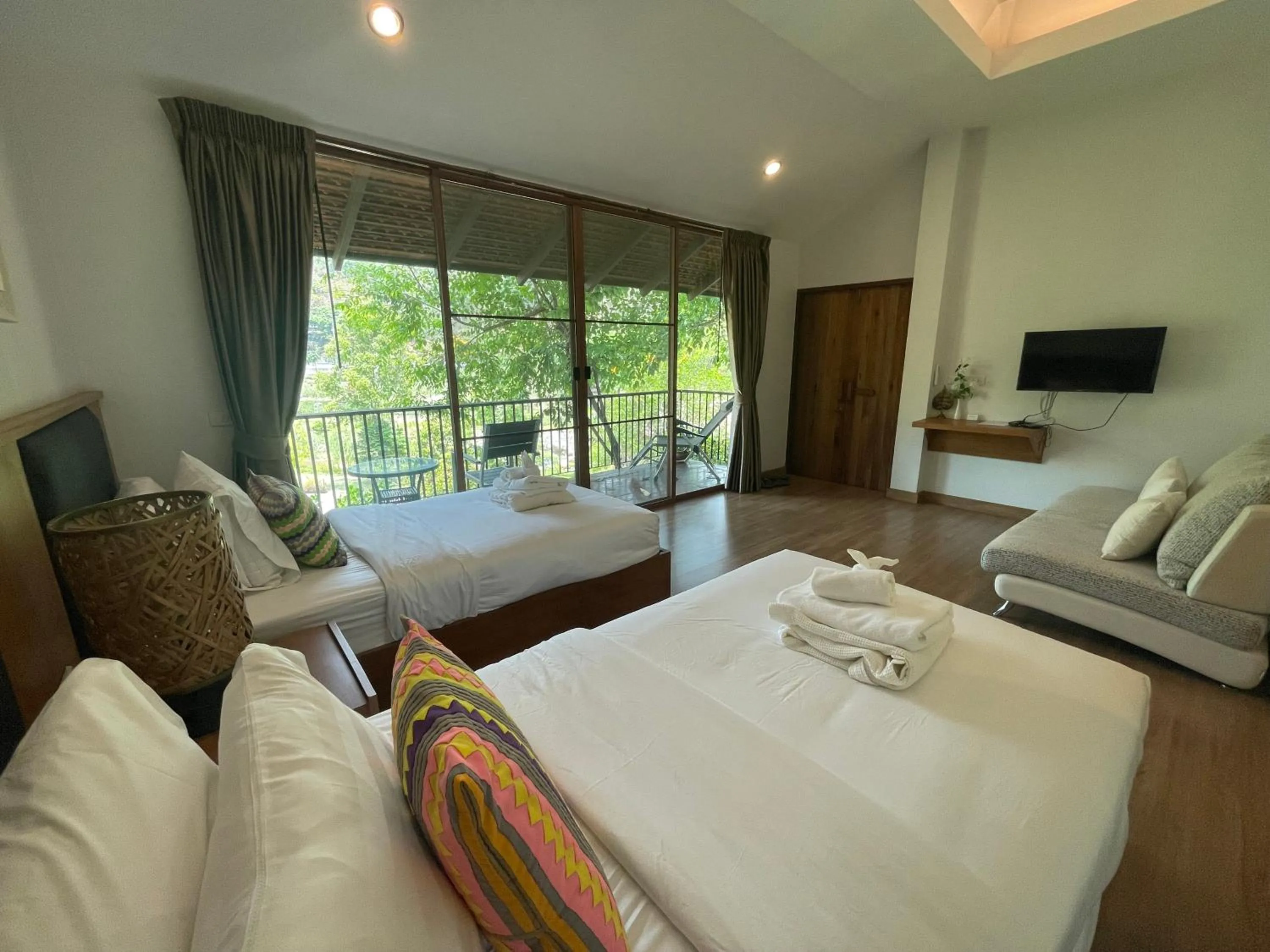 Bed in Tippaya Villa