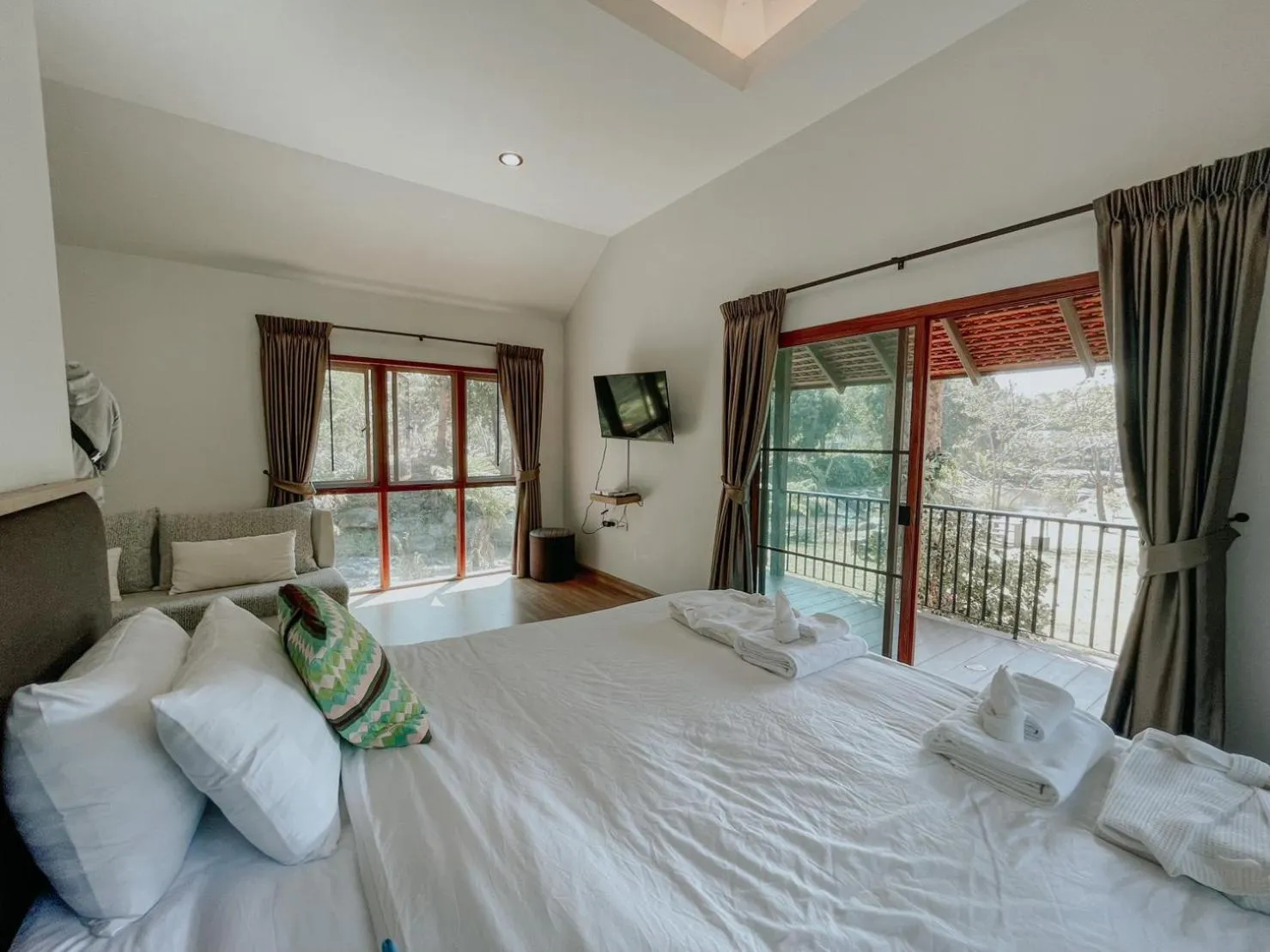 Bed in Tippaya Villa