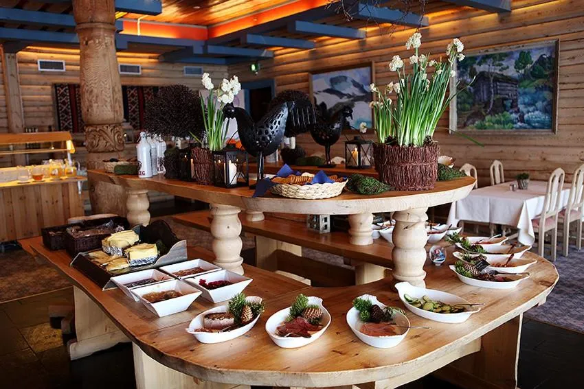 Restaurant/places to eat in Grotli Høyfjellshotell