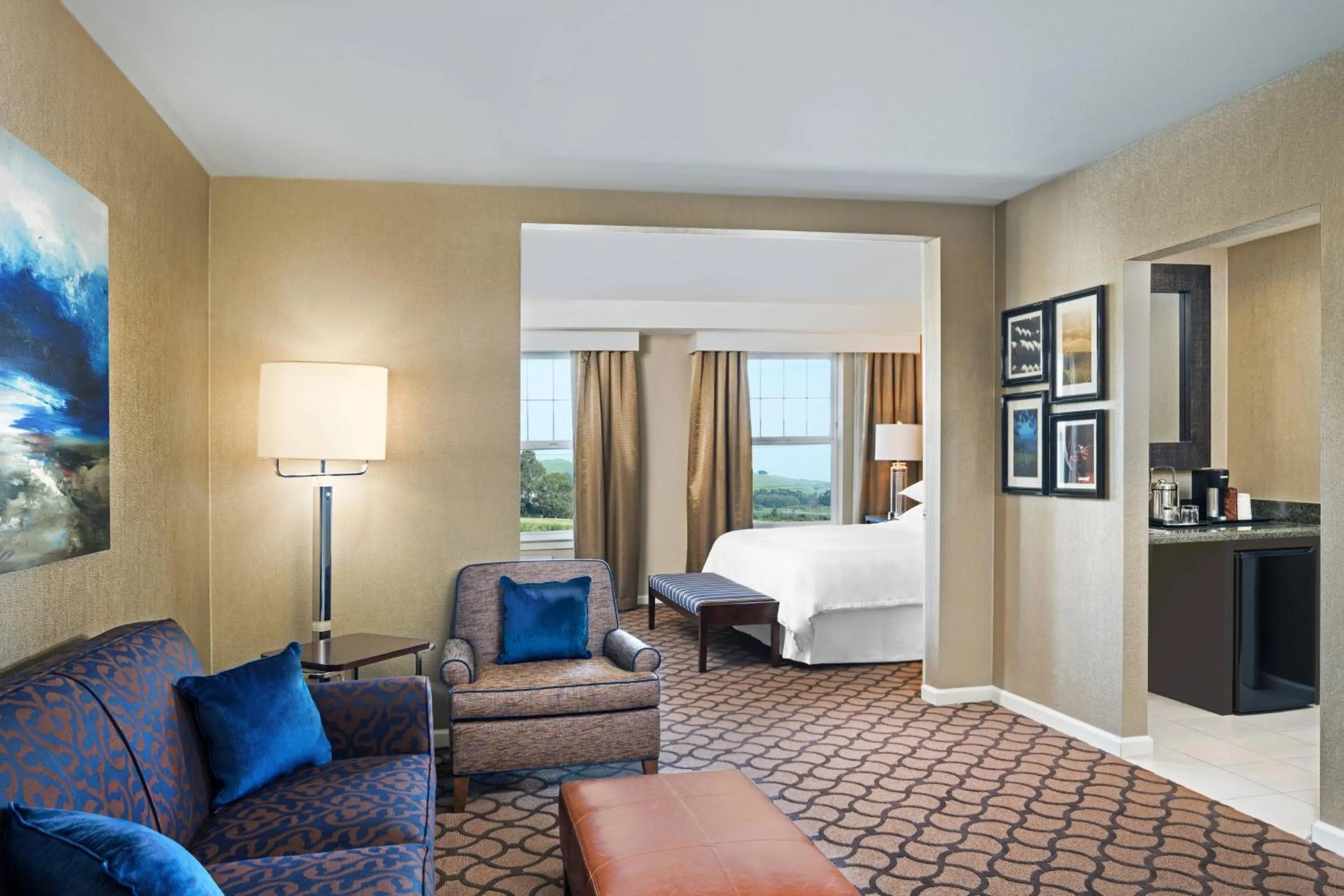 Bedroom, Bed in Sheraton Sonoma Wine Country Petaluma