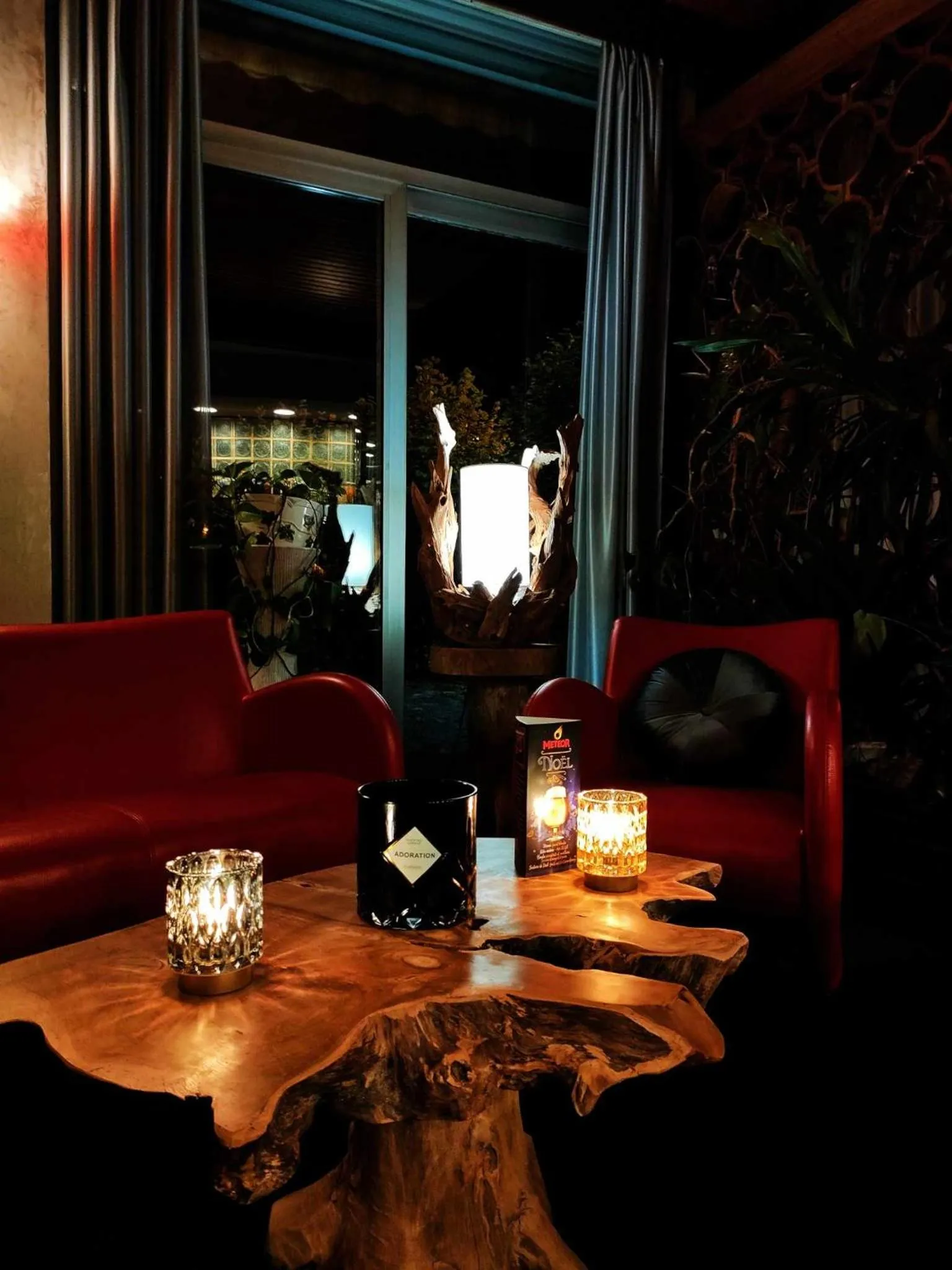 Lounge or bar in Hôtel La Réserve