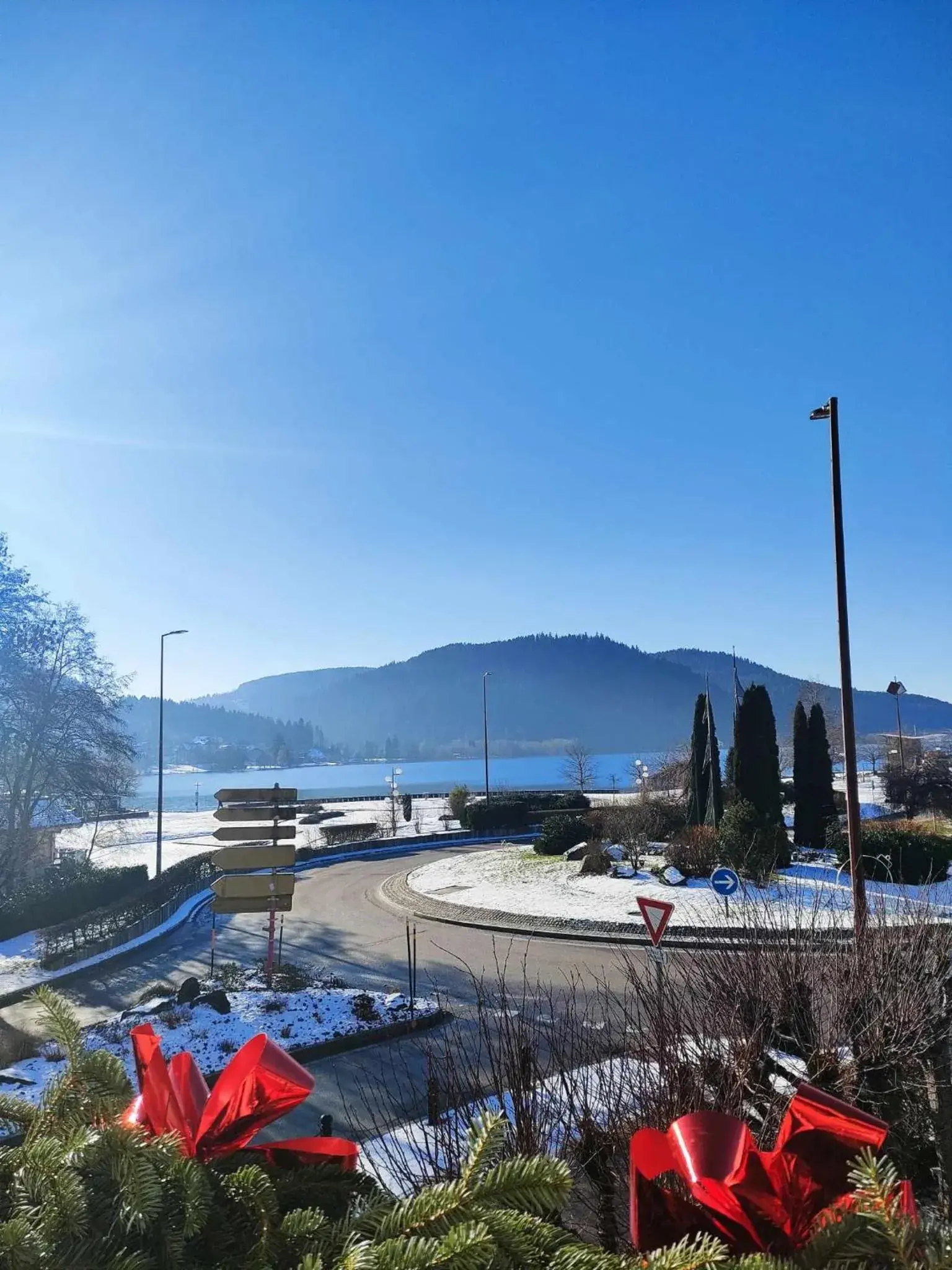 Lake view in Hôtel La Réserve Lake view in Hôtel La Réserve