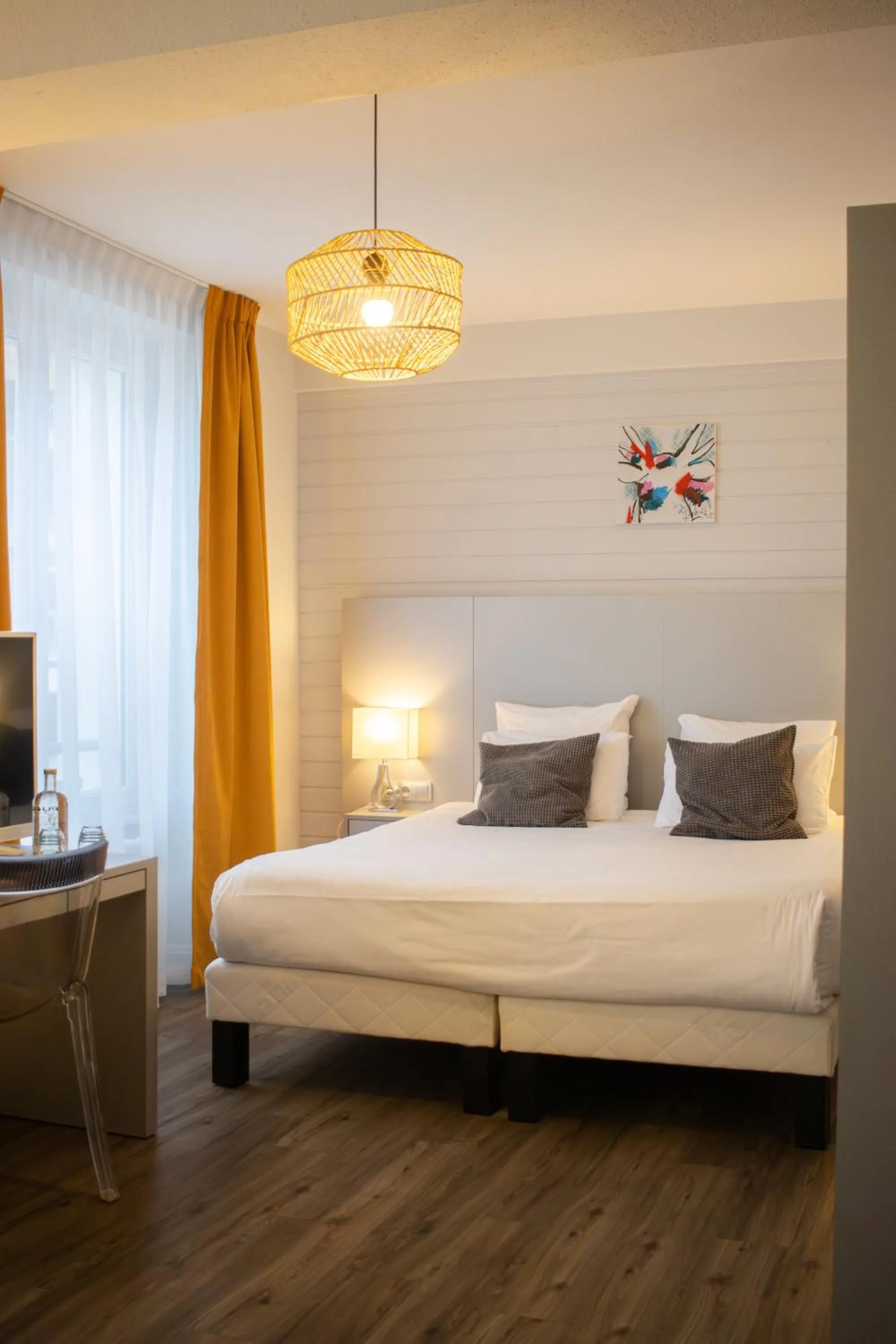 Bed in Hôtel La Réserve