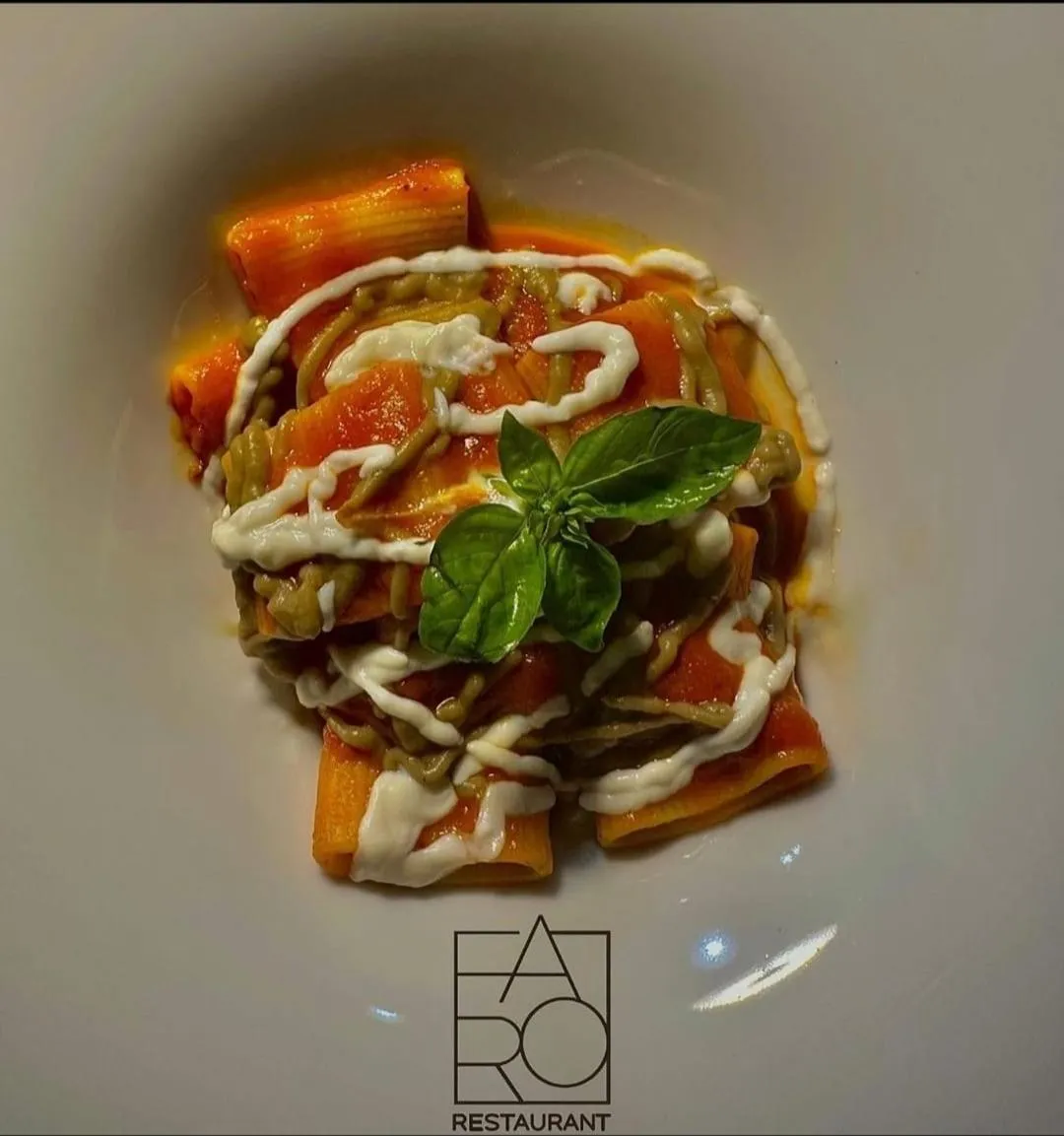 Restaurant/places to eat in Hotel Al Faro