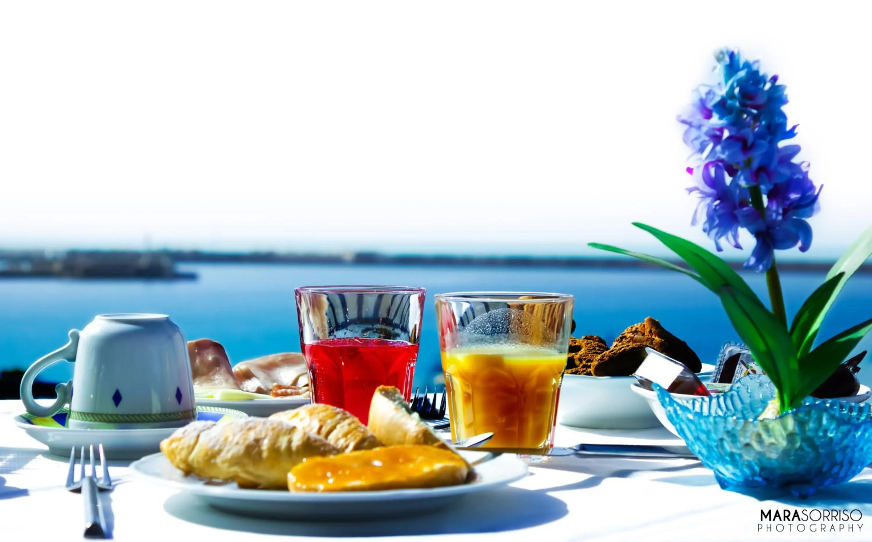 Decorative detail in Hotel Al Faro