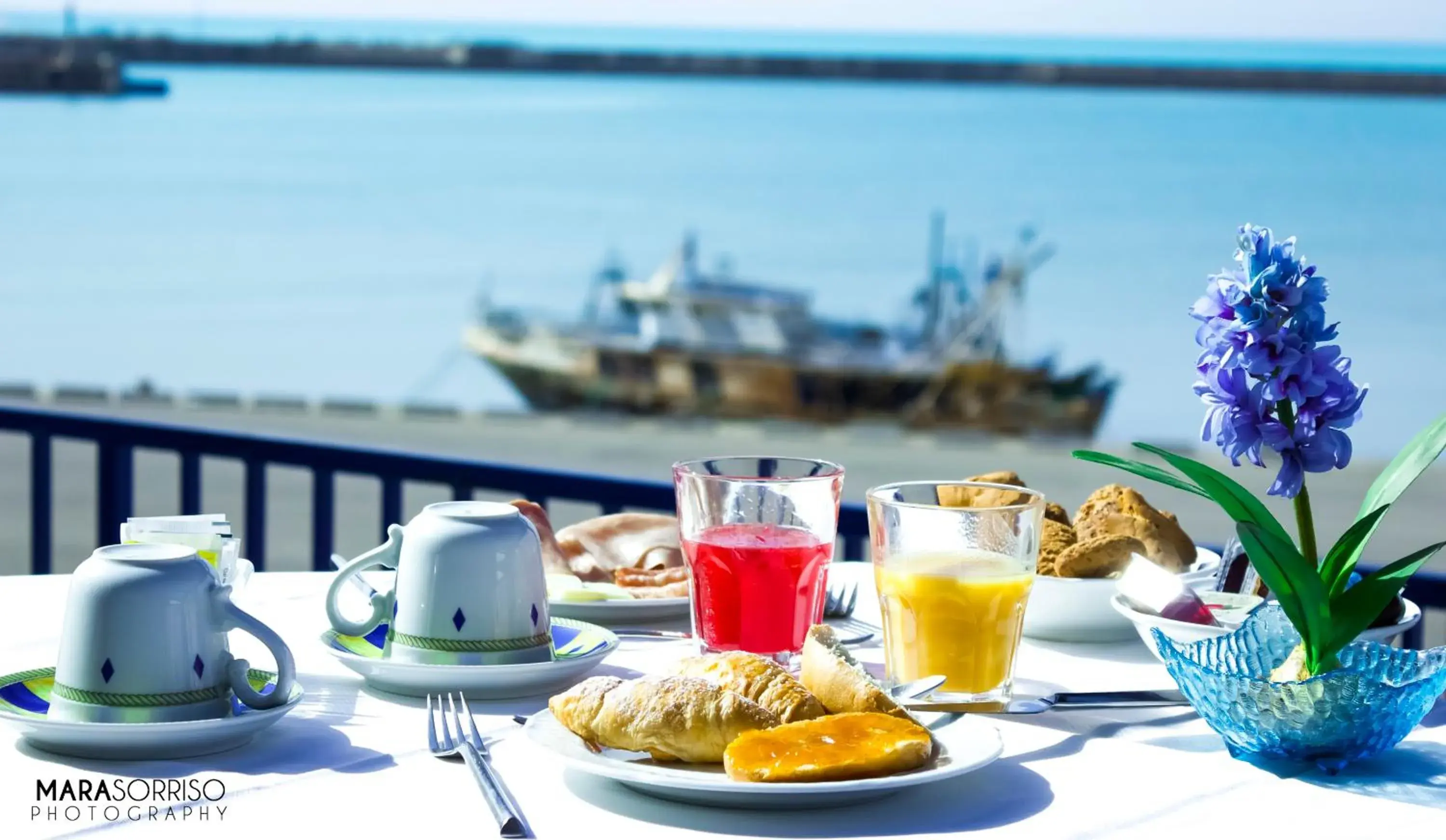 Italian breakfast in Hotel Al Faro