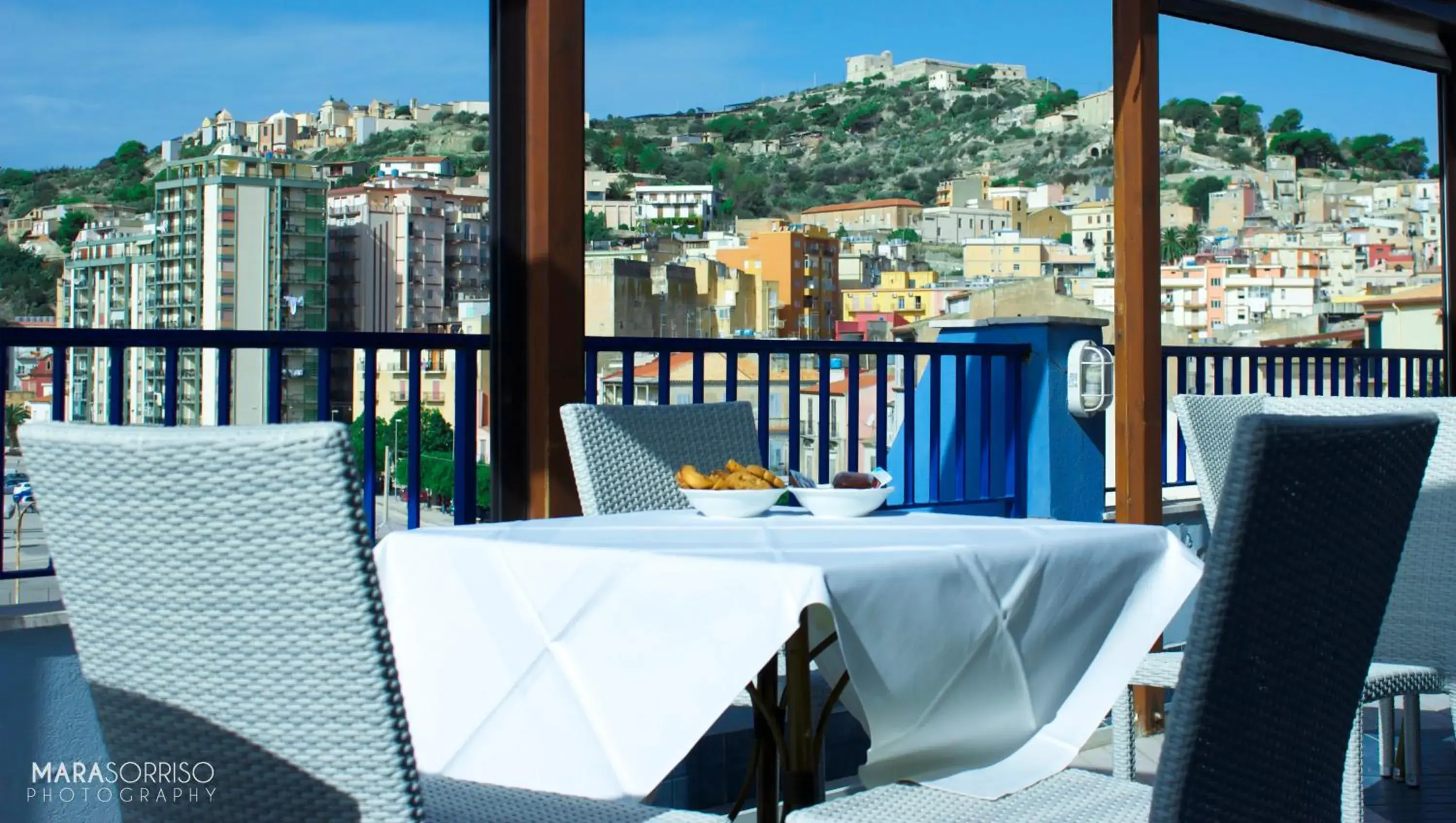 Landmark view, Restaurant/Places to Eat in Hotel Al Faro