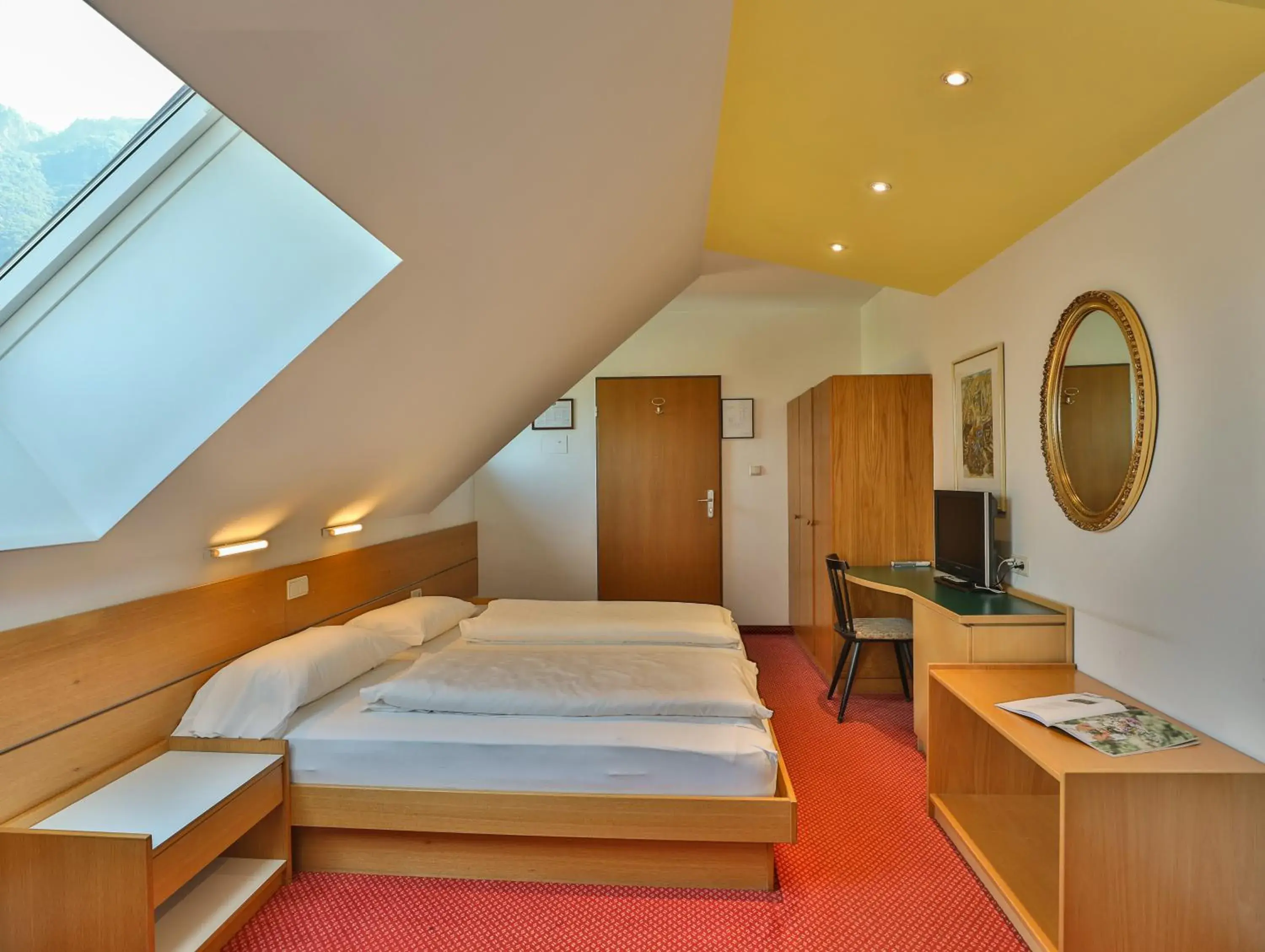 Twin Room in Hotel Sparerhof Twin Room in Hotel Sparerhof