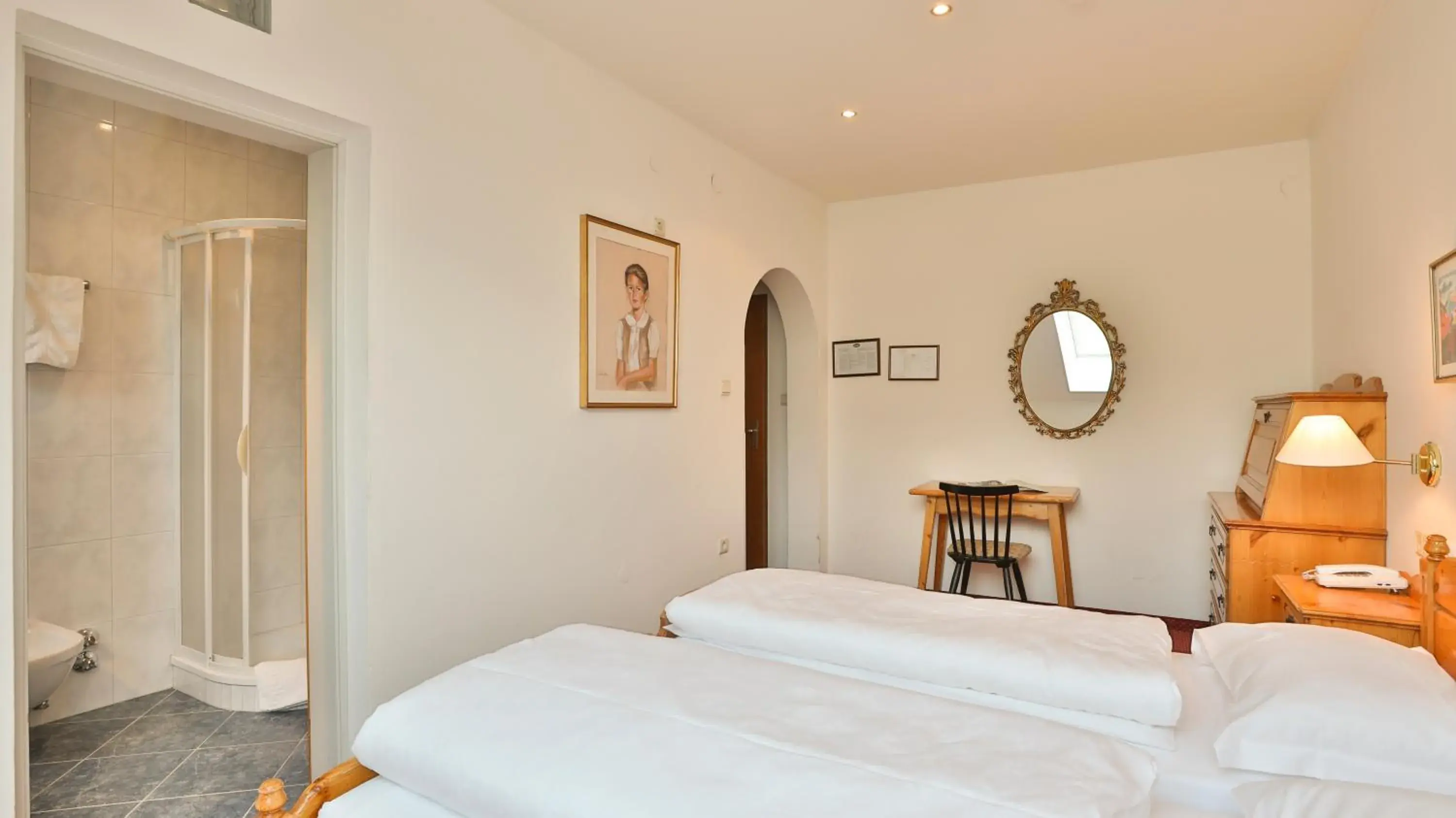 Triple Room in Hotel Sparerhof Triple Room in Hotel Sparerhof