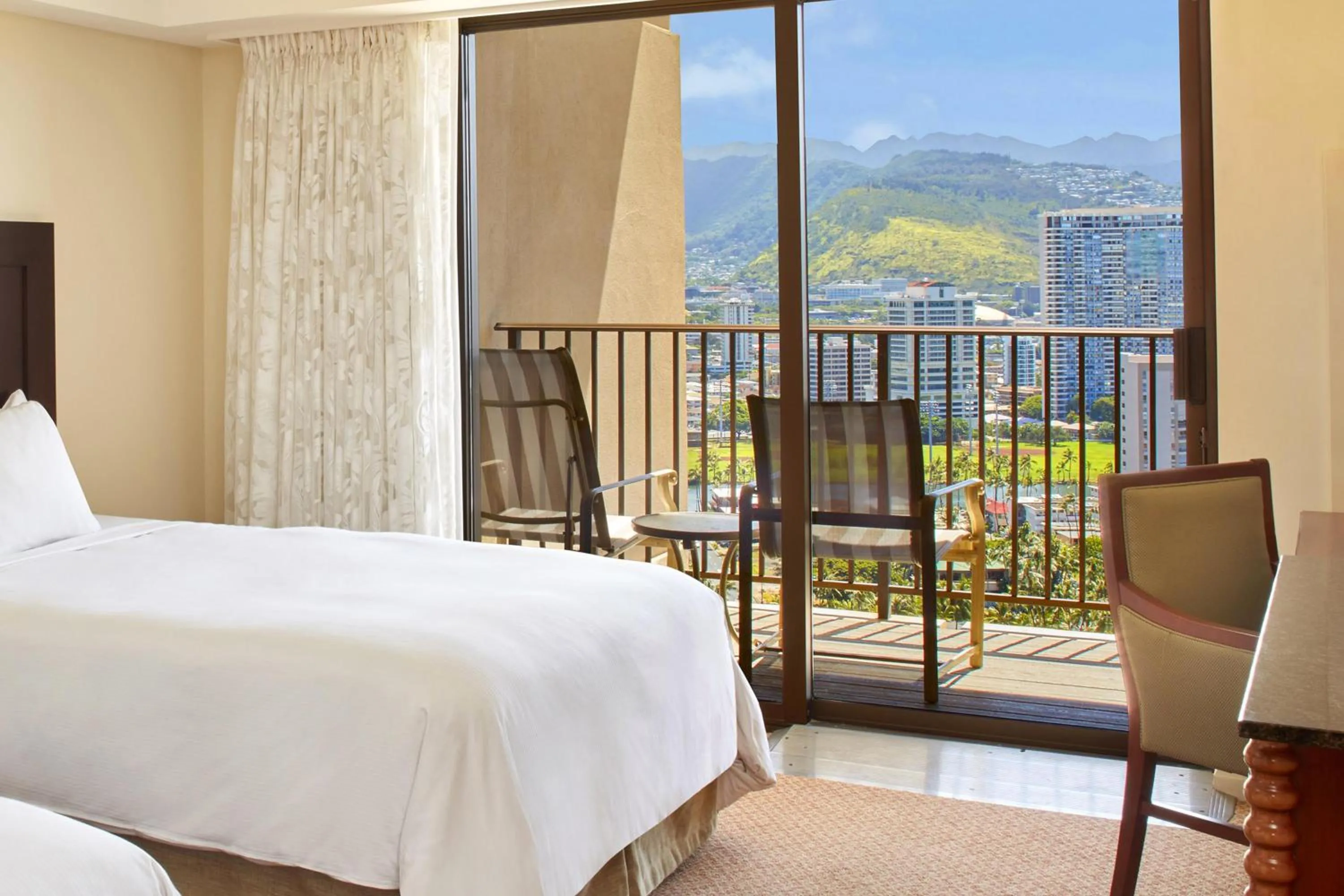 View (from property/room), Bed in Hilton Hawaiian Village Waikiki Beach Resort