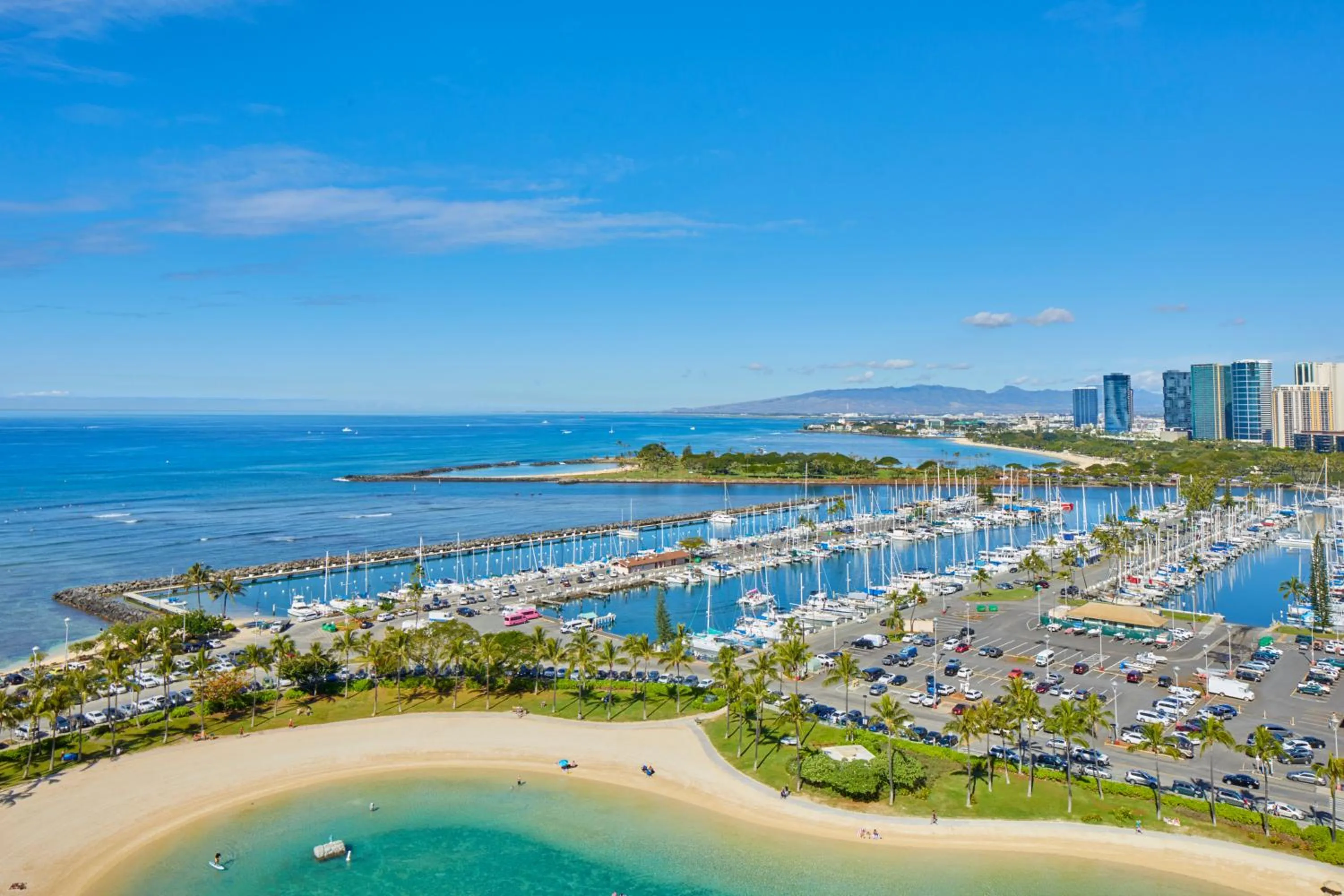 City view in Hilton Hawaiian Village Waikiki Beach Resort