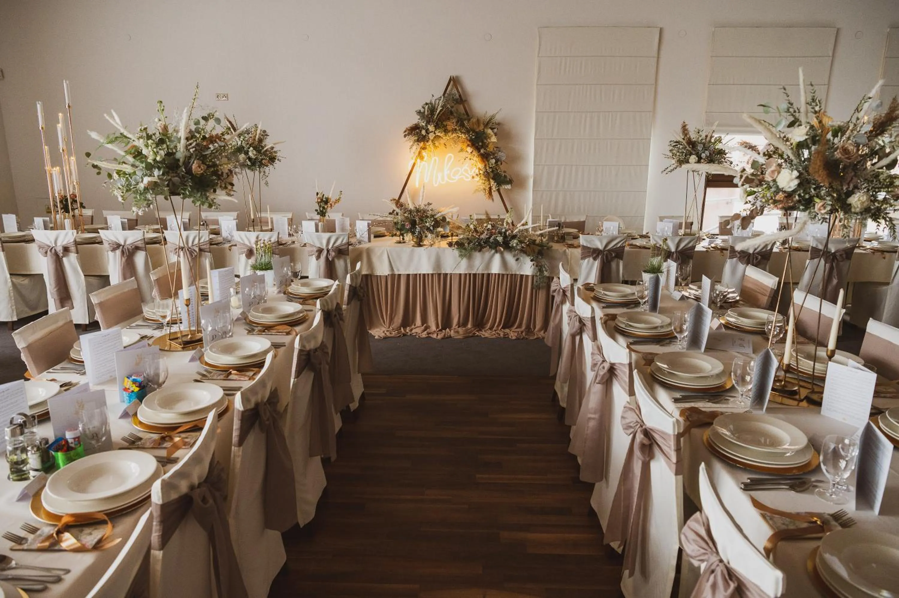 wedding in Hotel Esperanto