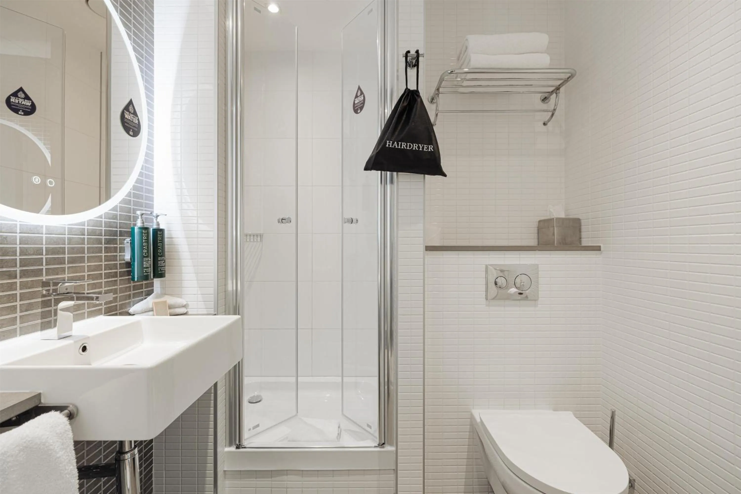 Bathroom in DoubleTree by Hilton Amsterdam Centraal Station