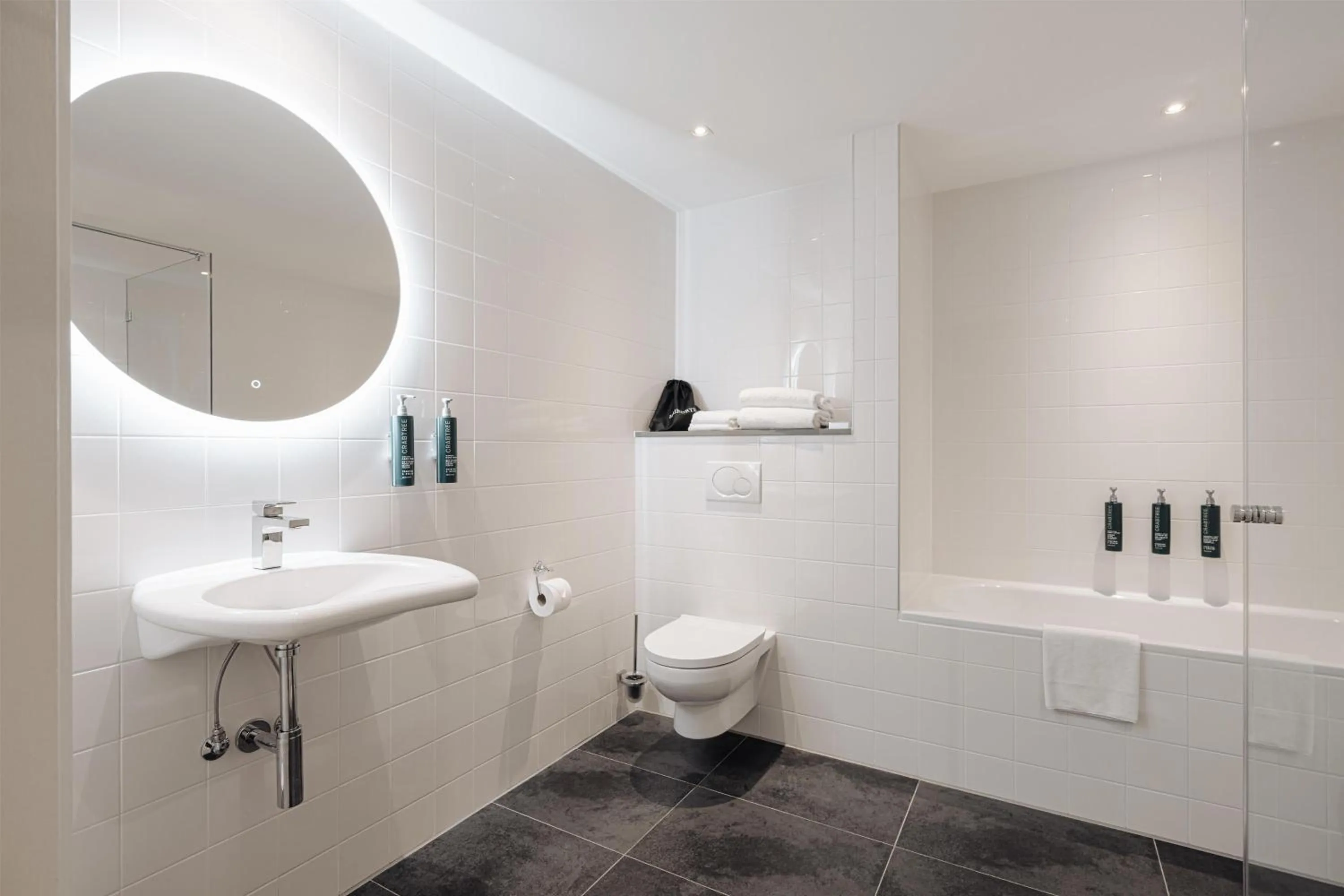 Bathroom in DoubleTree by Hilton Amsterdam Centraal Station