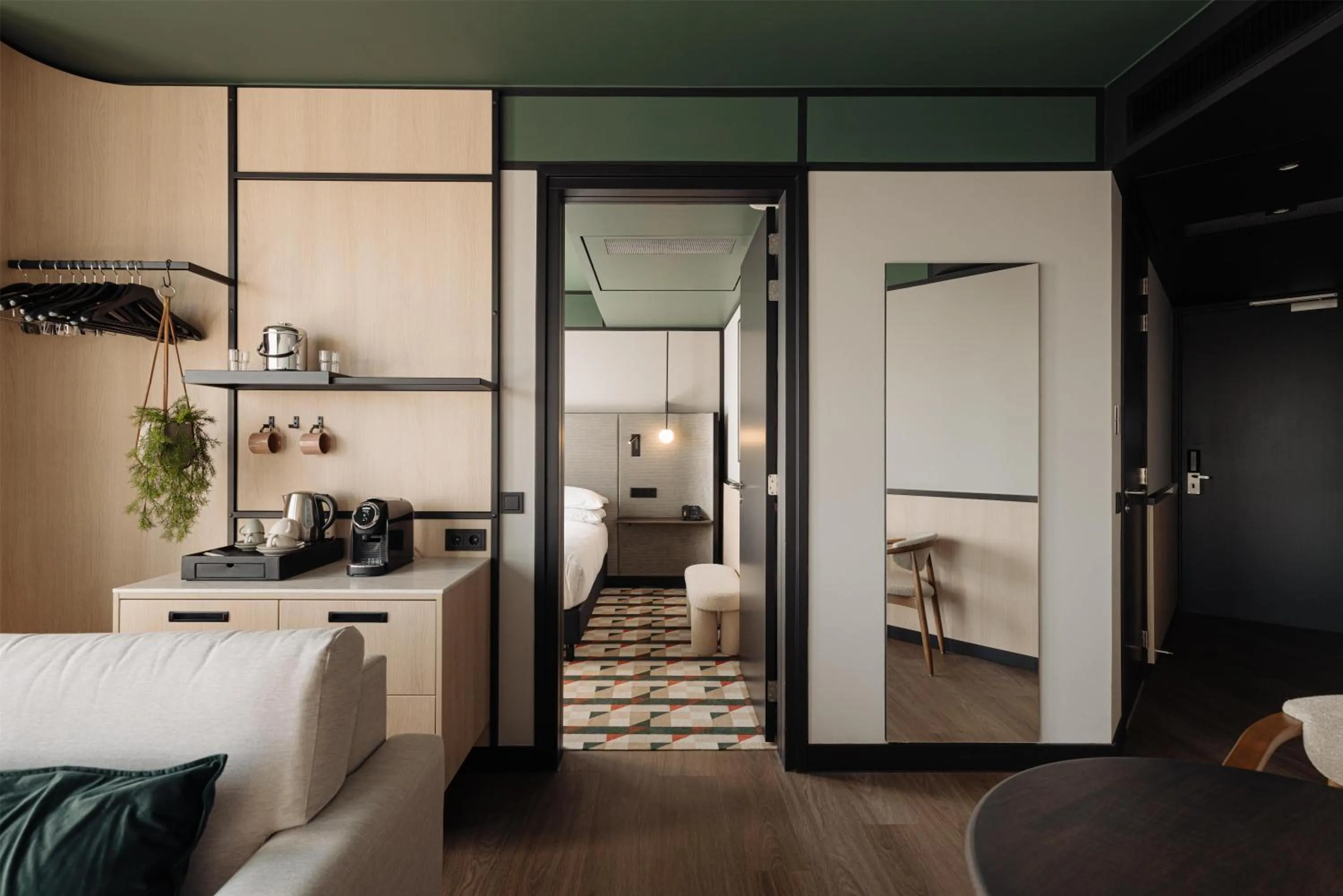 Bedroom, Bed in DoubleTree by Hilton Amsterdam Centraal Station