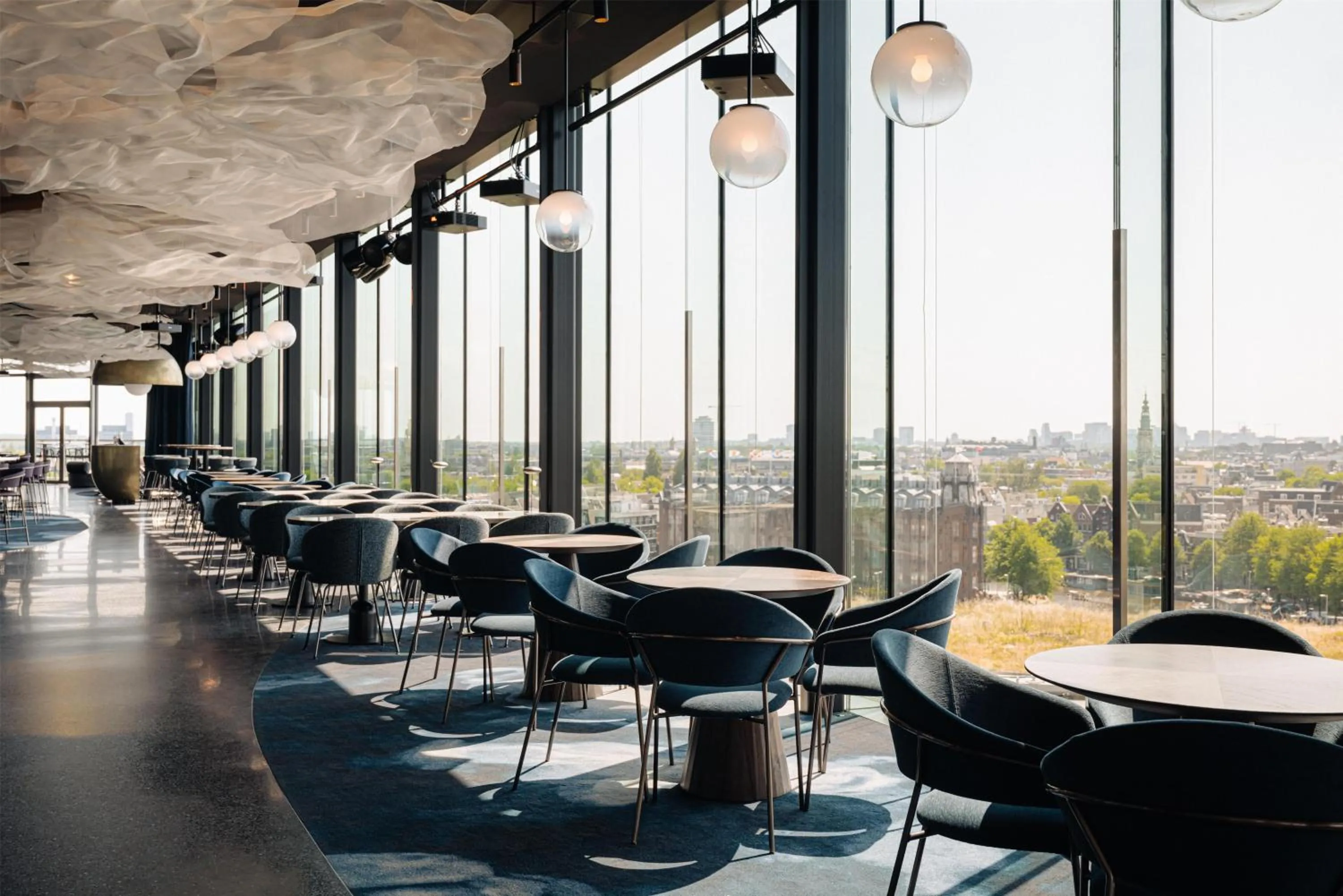 Restaurant/places to eat in DoubleTree by Hilton Amsterdam Centraal Station