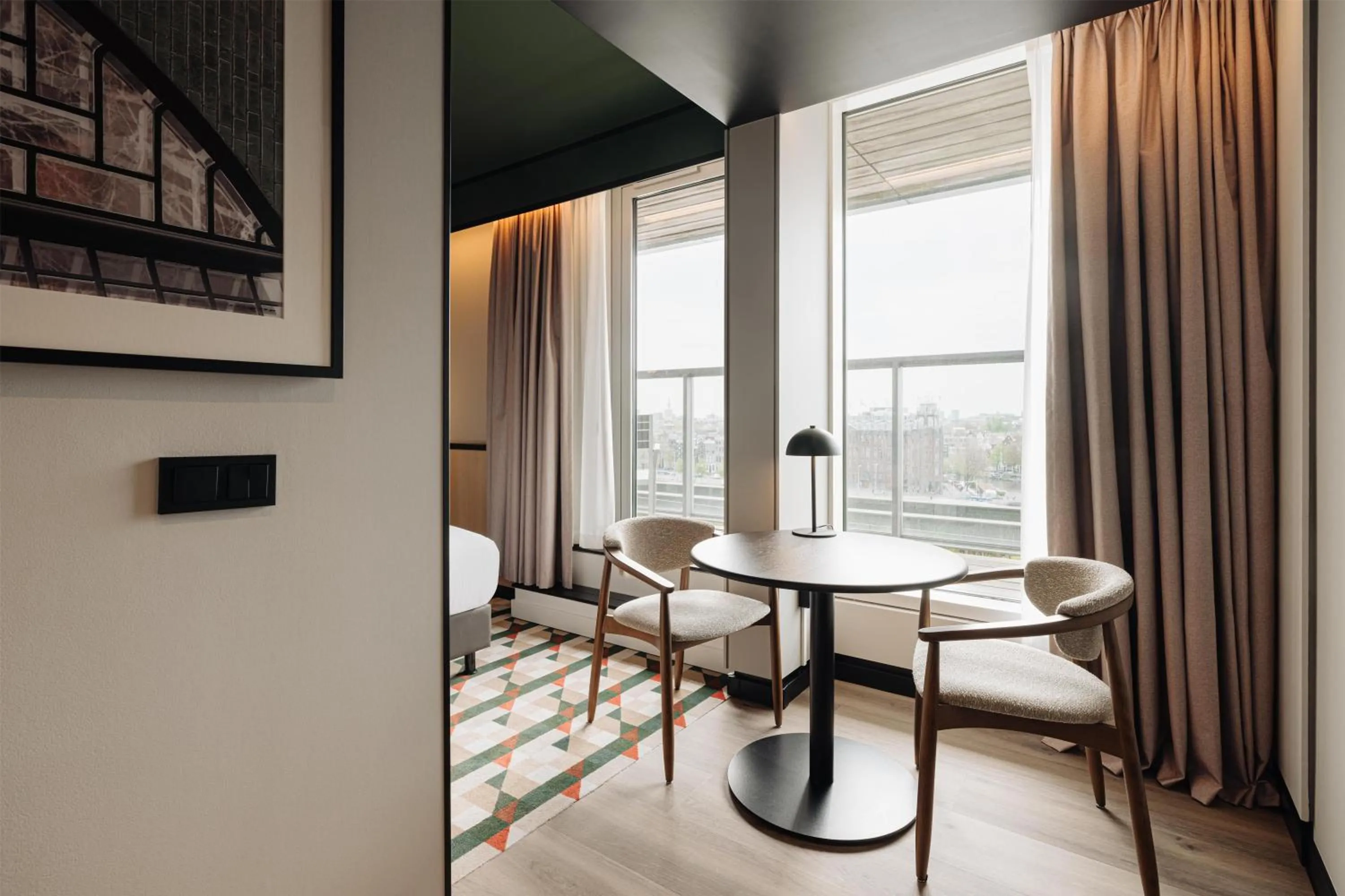 Photo of the whole room in DoubleTree by Hilton Amsterdam Centraal Station