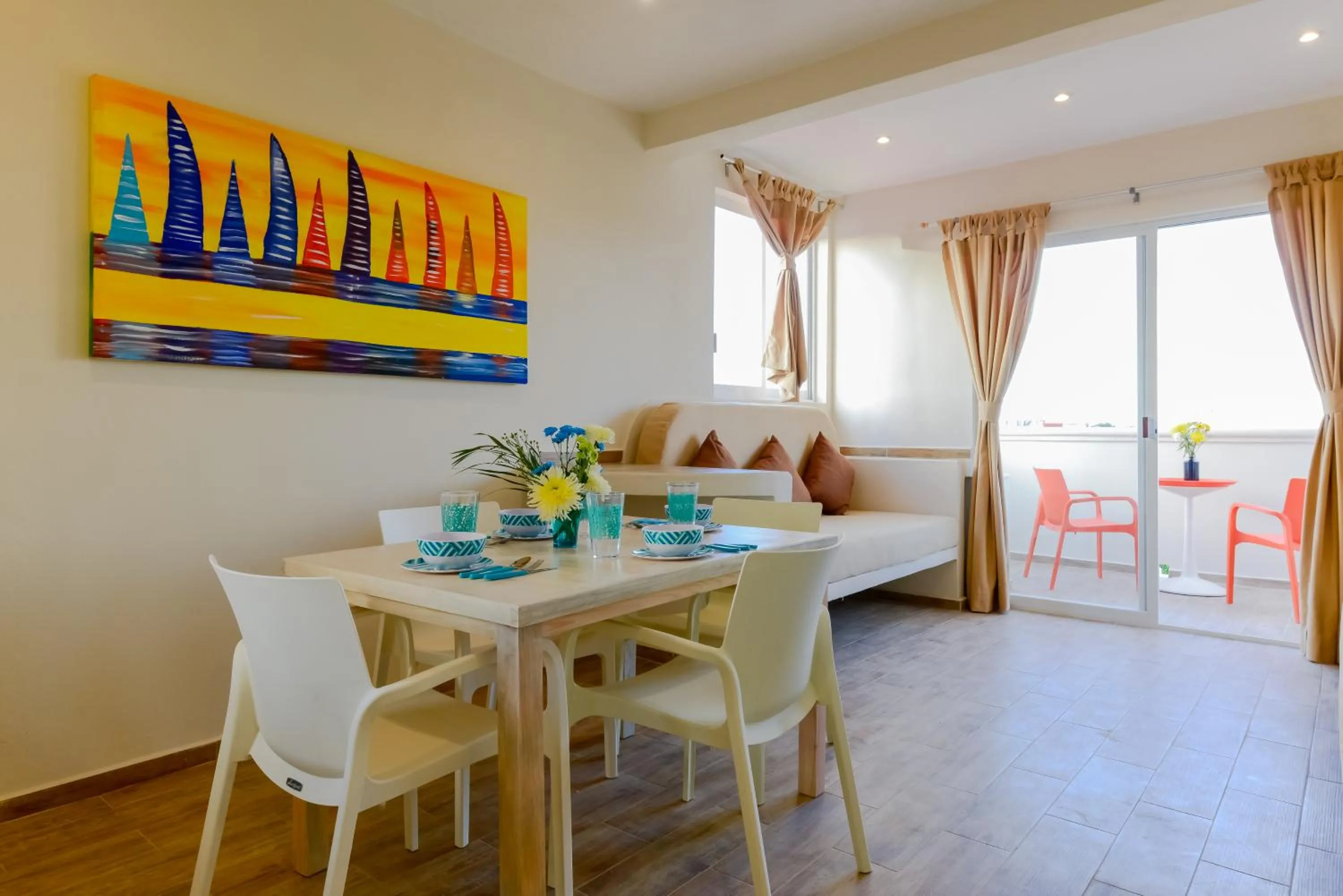 Dining area in Condo Casa del Arbol