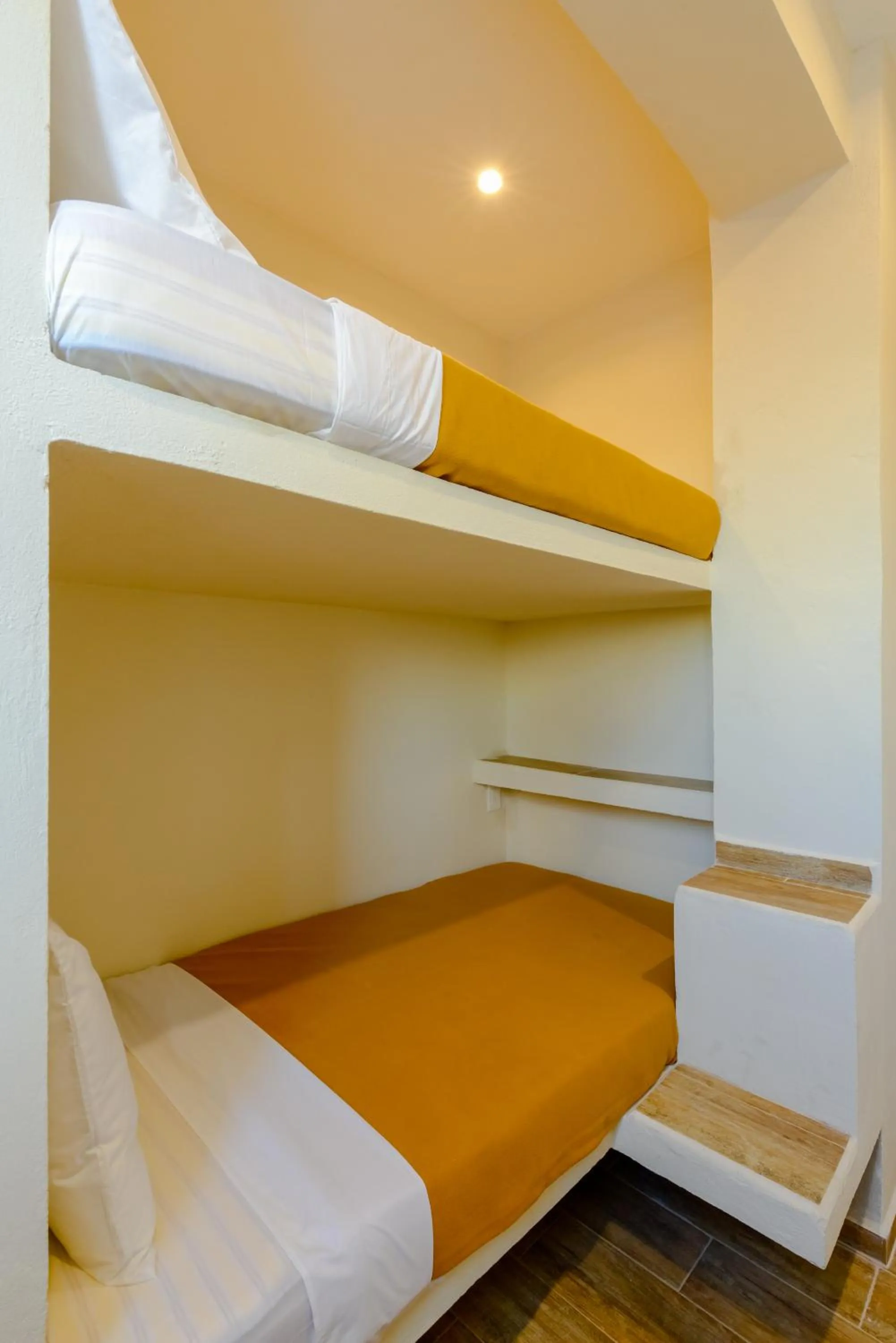 bunk bed, Bed in Condo Casa del Arbol
