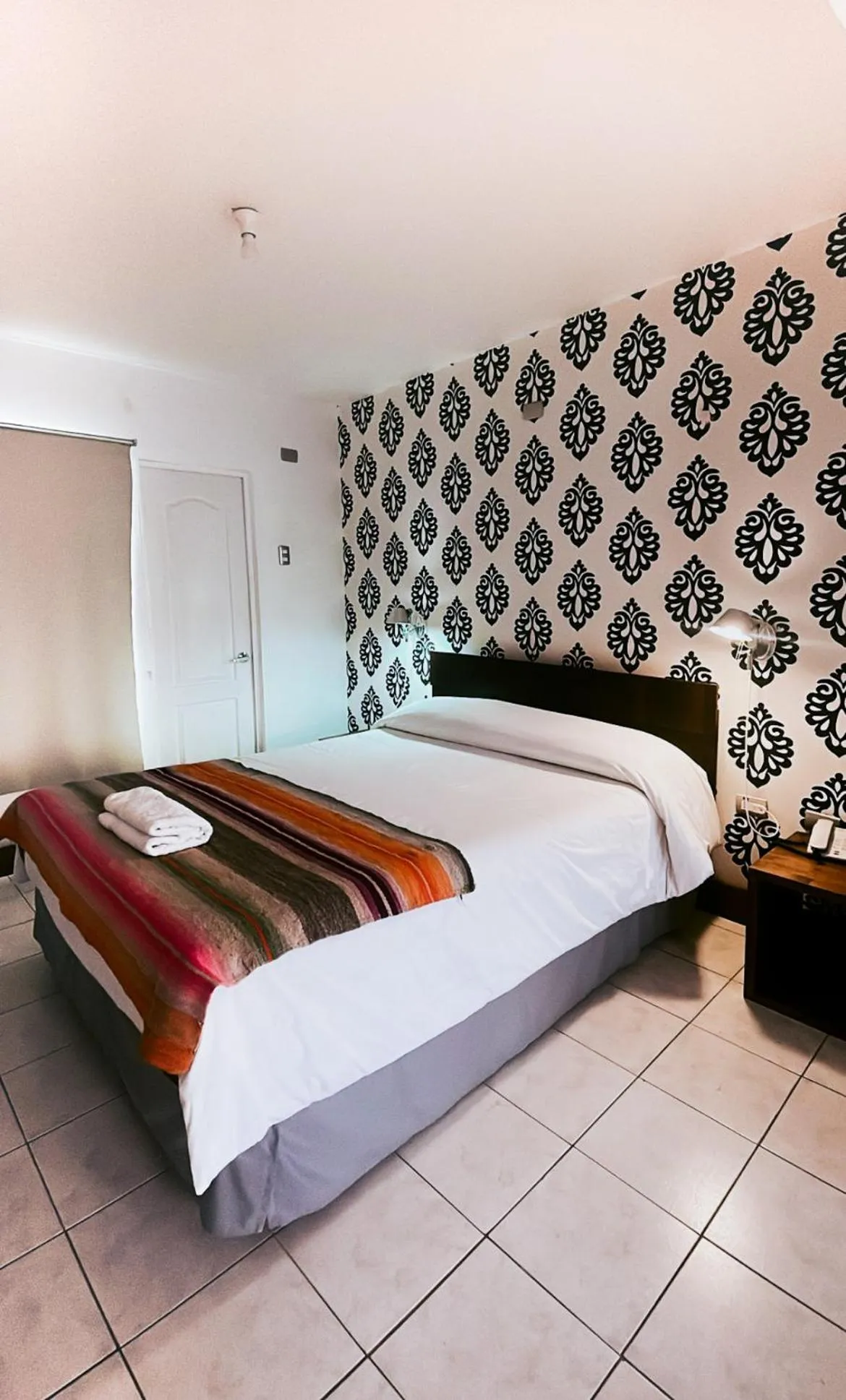 Photo of the whole room, Bed in Hotel Avenida en Arica