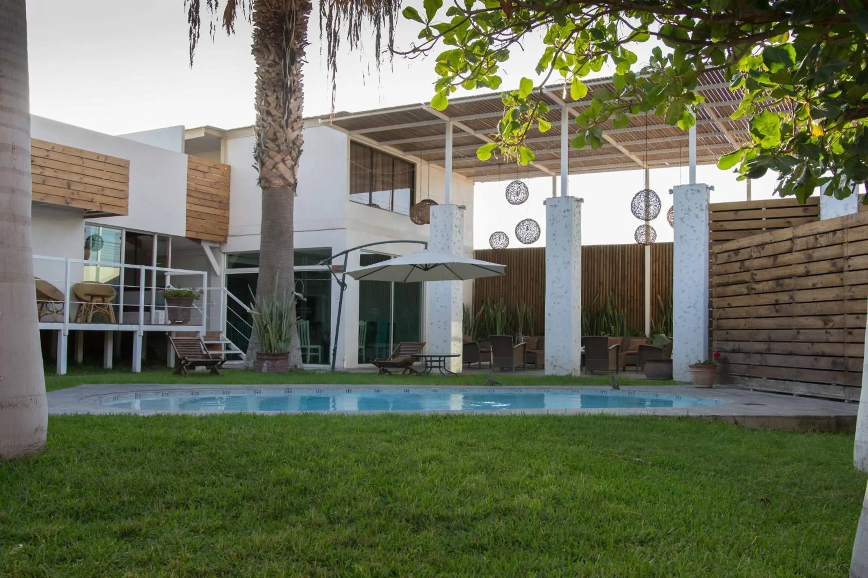 Swimming pool in Hotel Avenida en Arica Swimming pool in Hotel Avenida en Arica