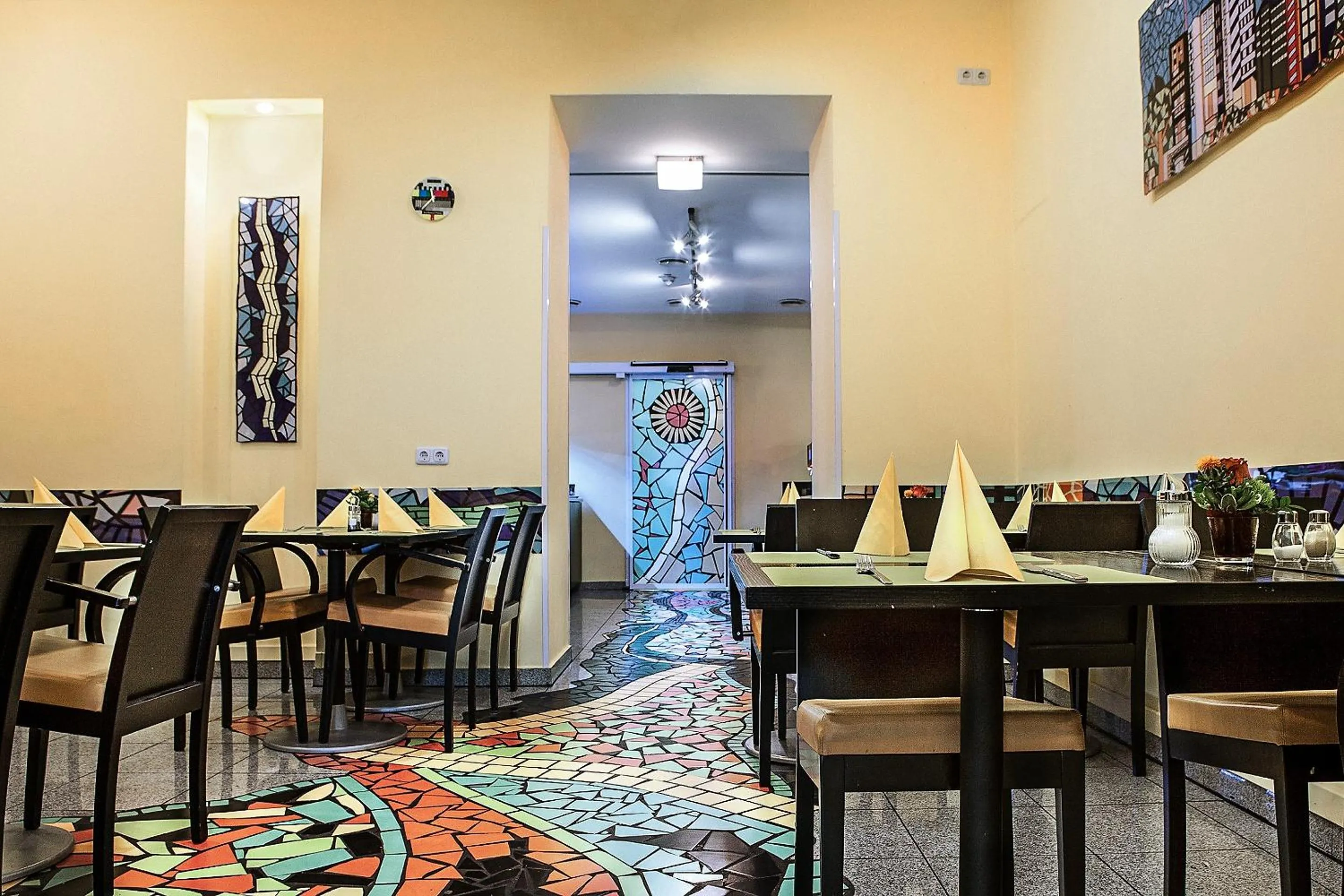 Grand Hotel Downtown